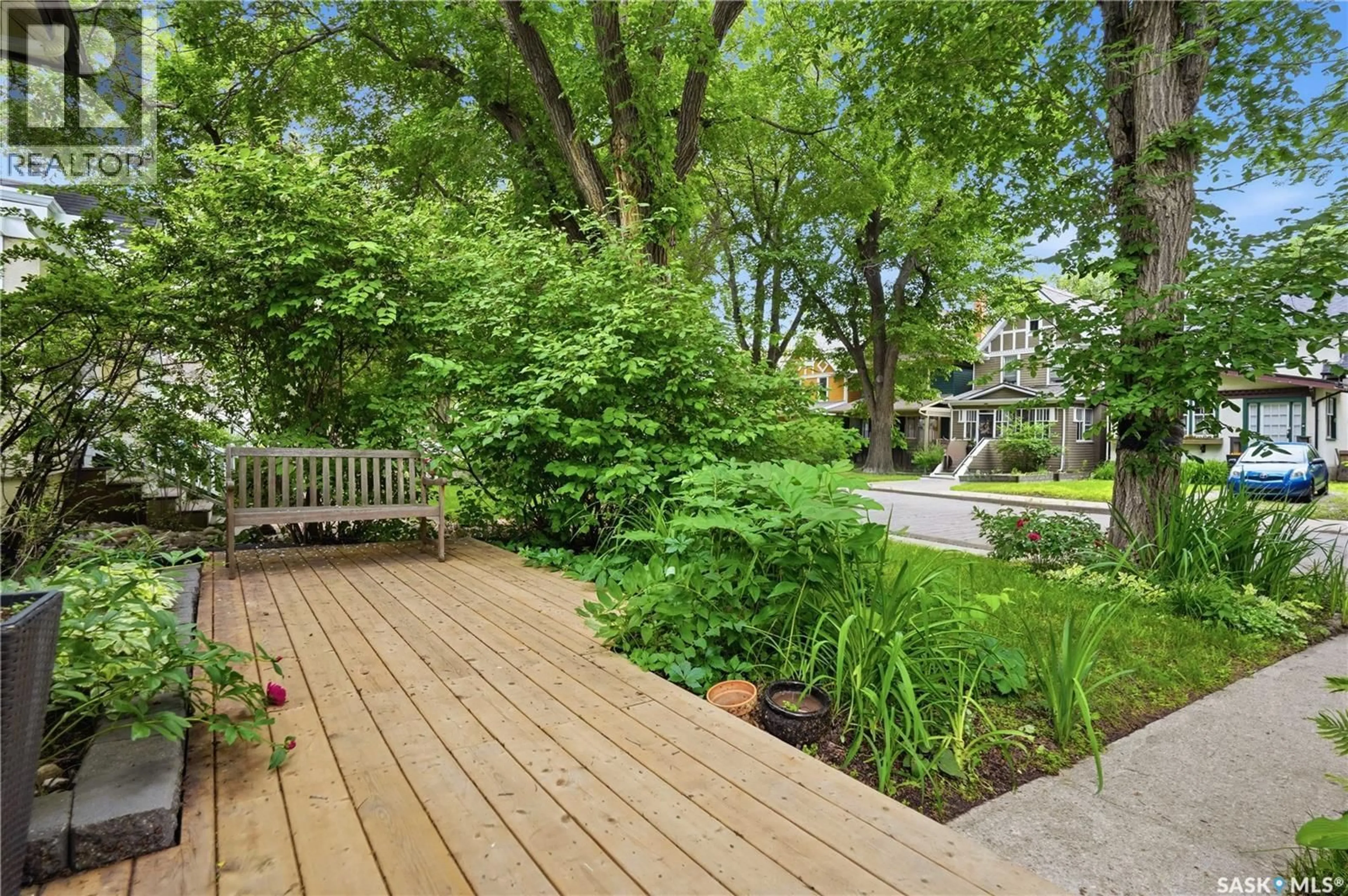 Patio, unknown for 2221 MONTAGUE STREET, Regina Saskatchewan S4T3K2