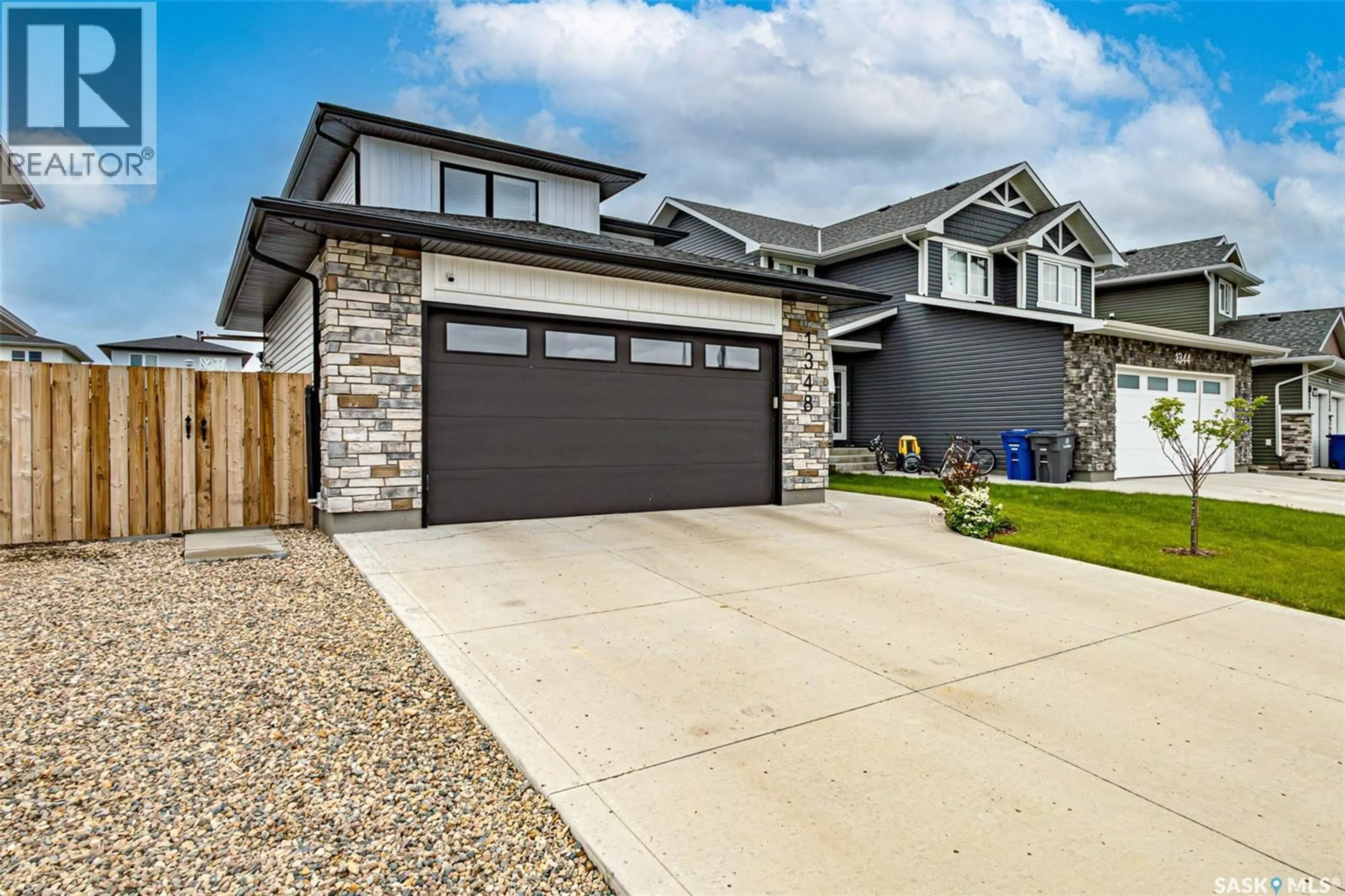 Unknown for 1348 PARR HILL DRIVE, Martensville Saskatchewan S0K2T1