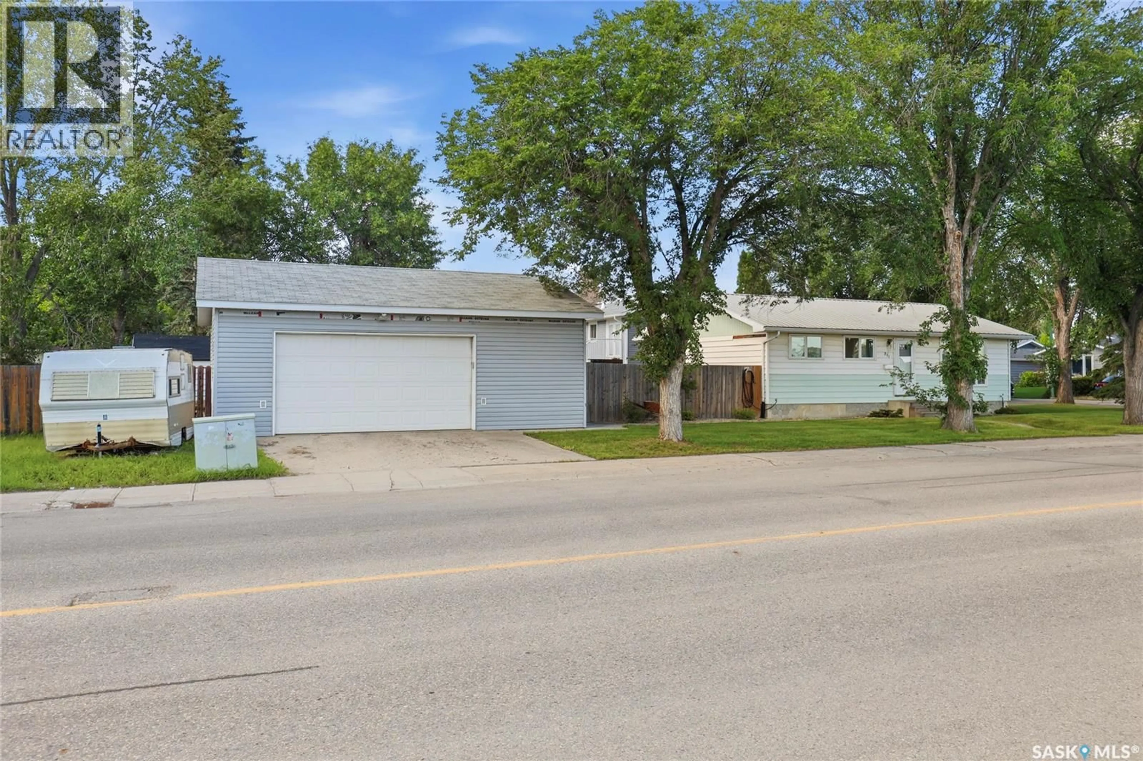 Unknown for 251 SANGSTER BOULEVARD, Regina Saskatchewan S4R7H2