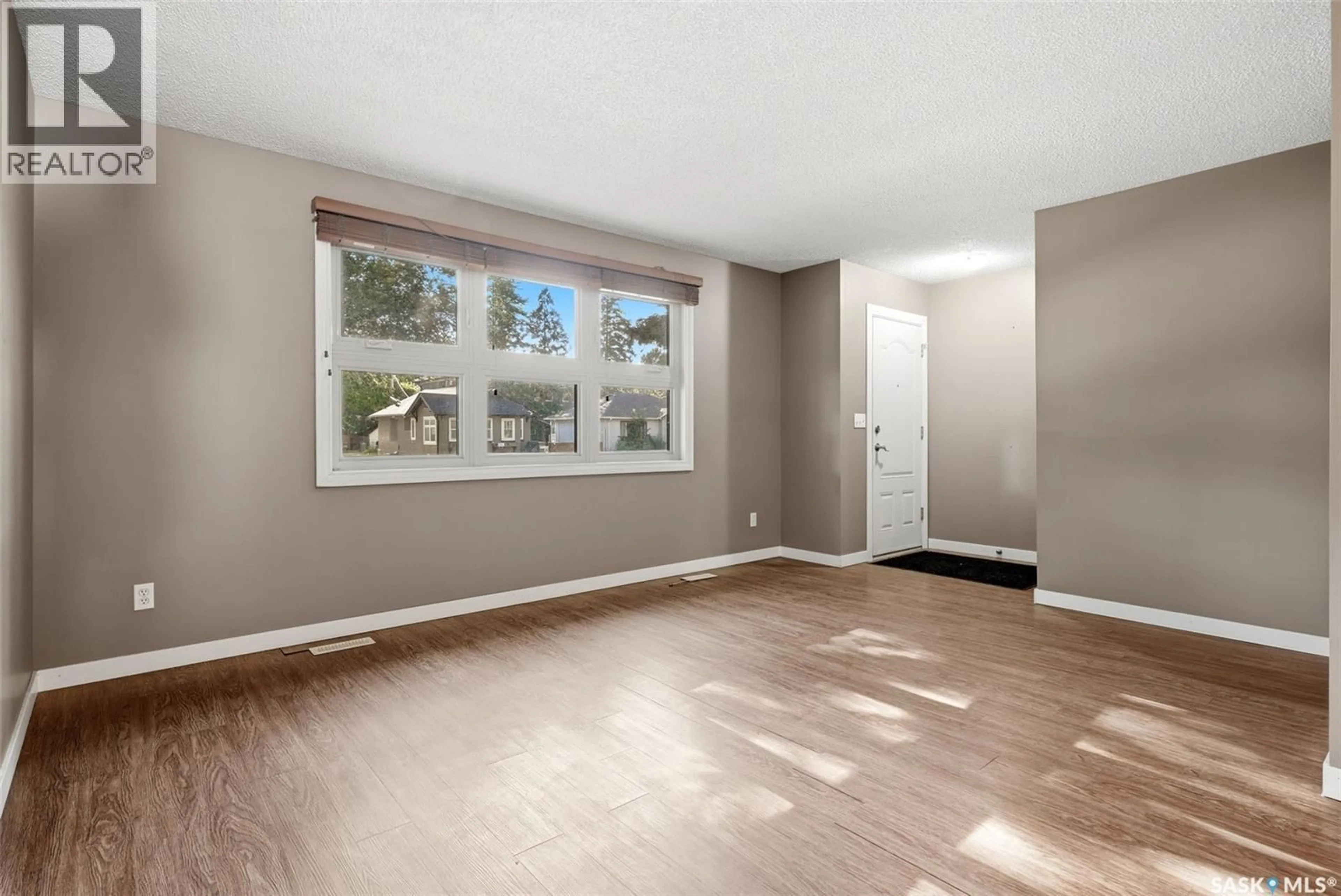 A pic of a room for 2529 ATKINSON STREET, Regina Saskatchewan S4W3X8