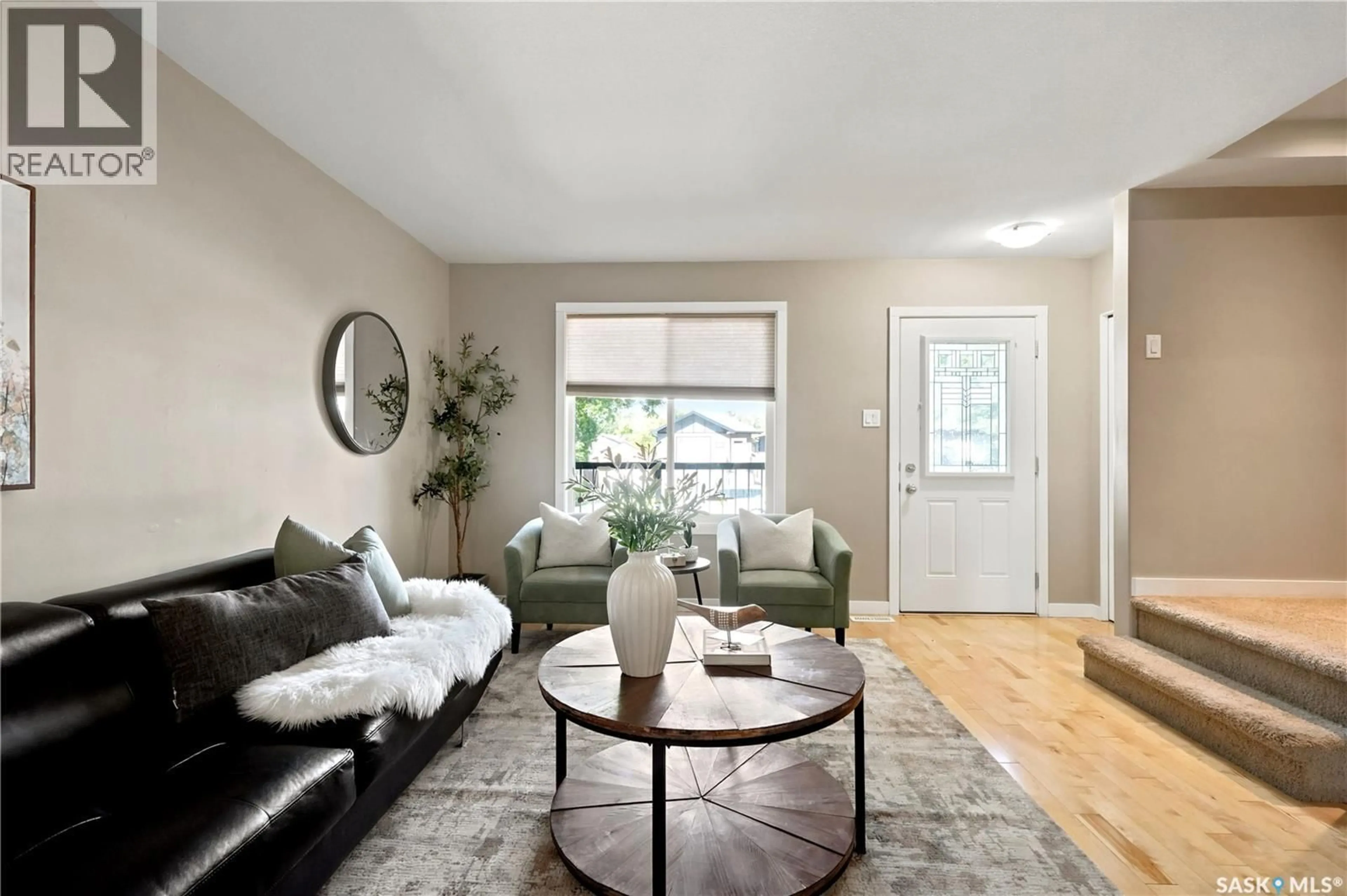 Living room with furniture, unknown for 465 MONTREAL STREET, Regina Saskatchewan S4R1L4