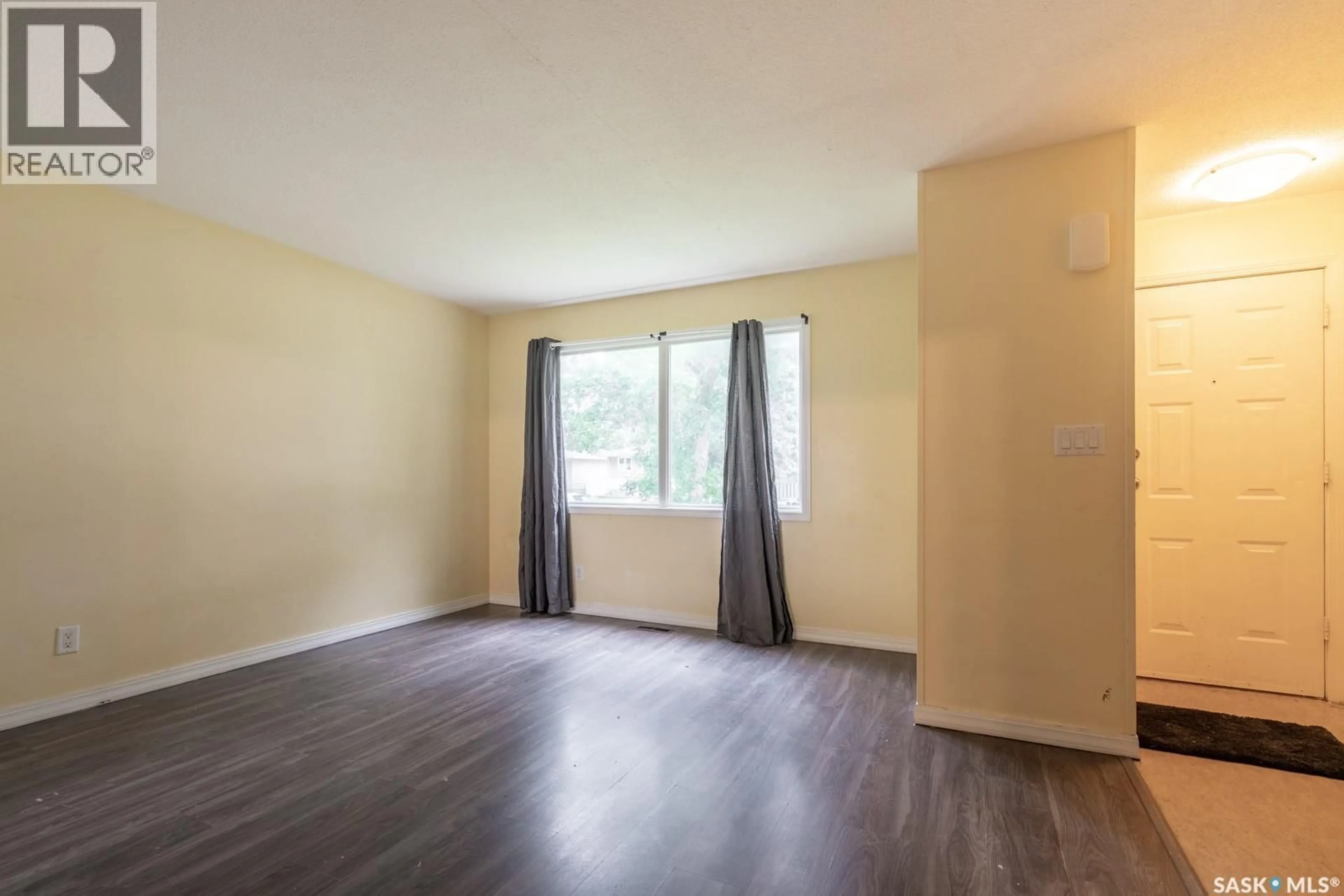 A pic of a room for 169 ROTHWELL CRESCENT, Regina Saskatchewan S4R1R5