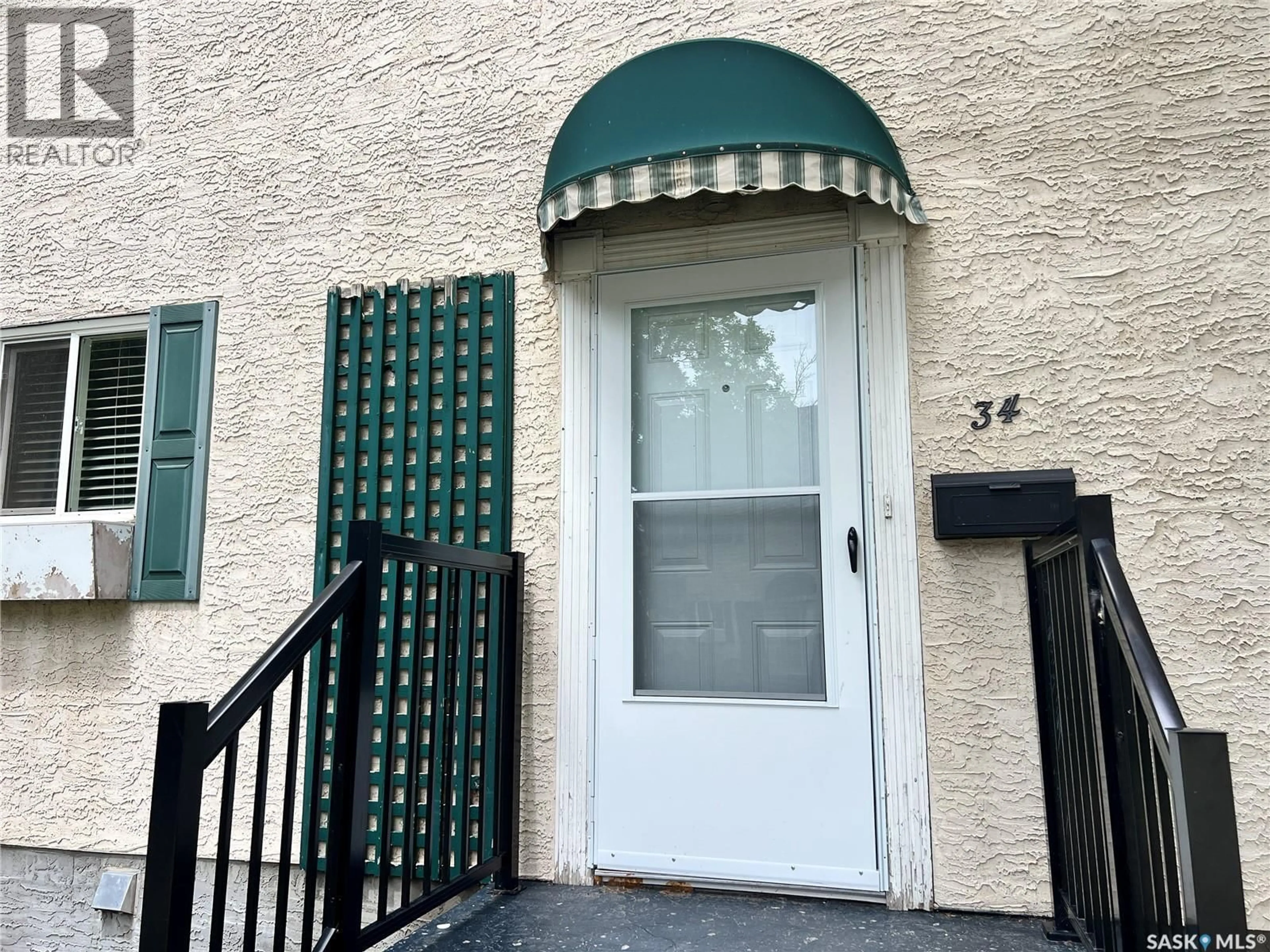 Unknown for 34 KILLARNEY WAY, Regina Saskatchewan S4S6X8
