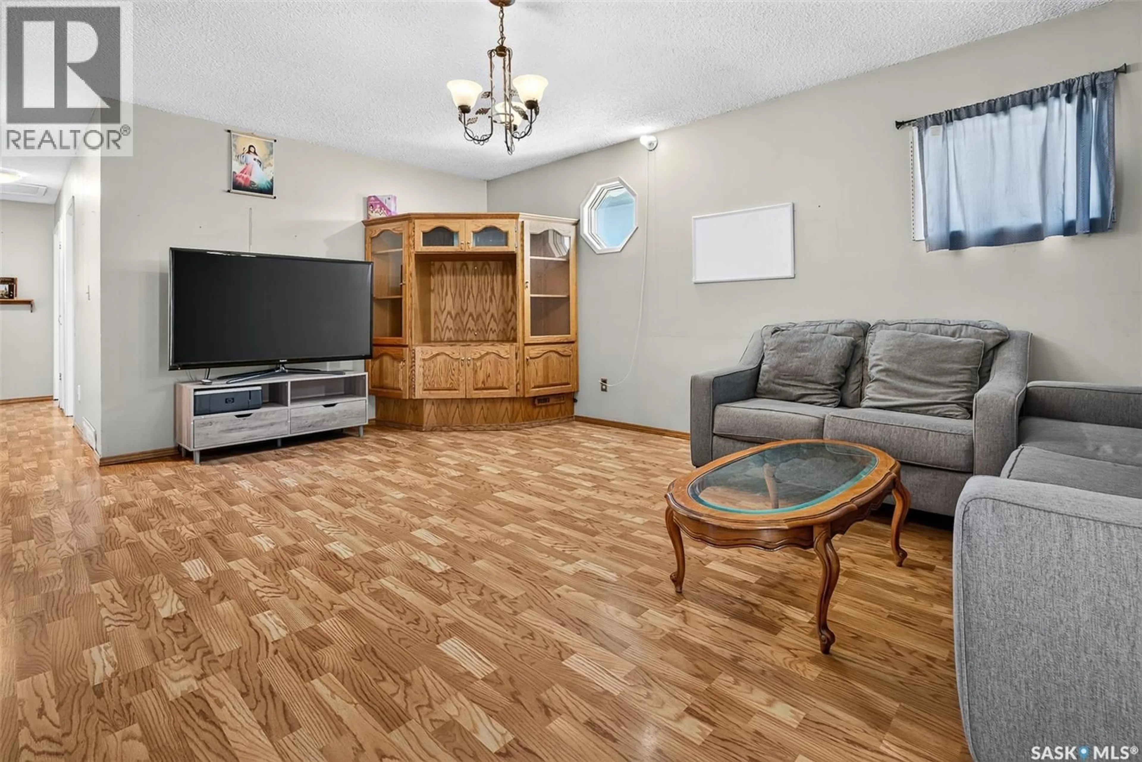 Living room with furniture, unknown for 980 BROWN STREET, Moose Jaw Saskatchewan S6H2Z2