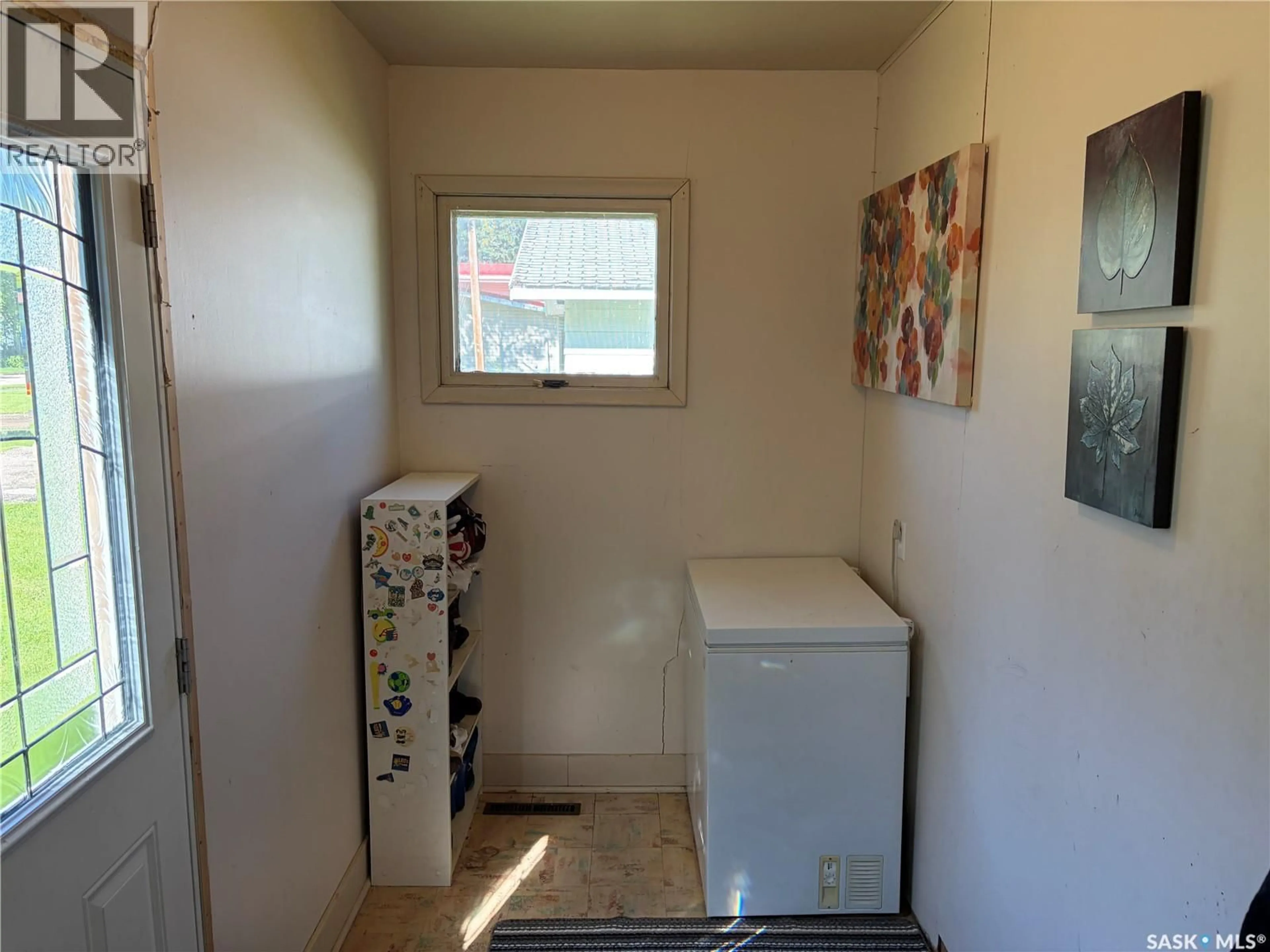 A pic of a room for 305 1ST STREET, Wadena Saskatchewan S0A4J0