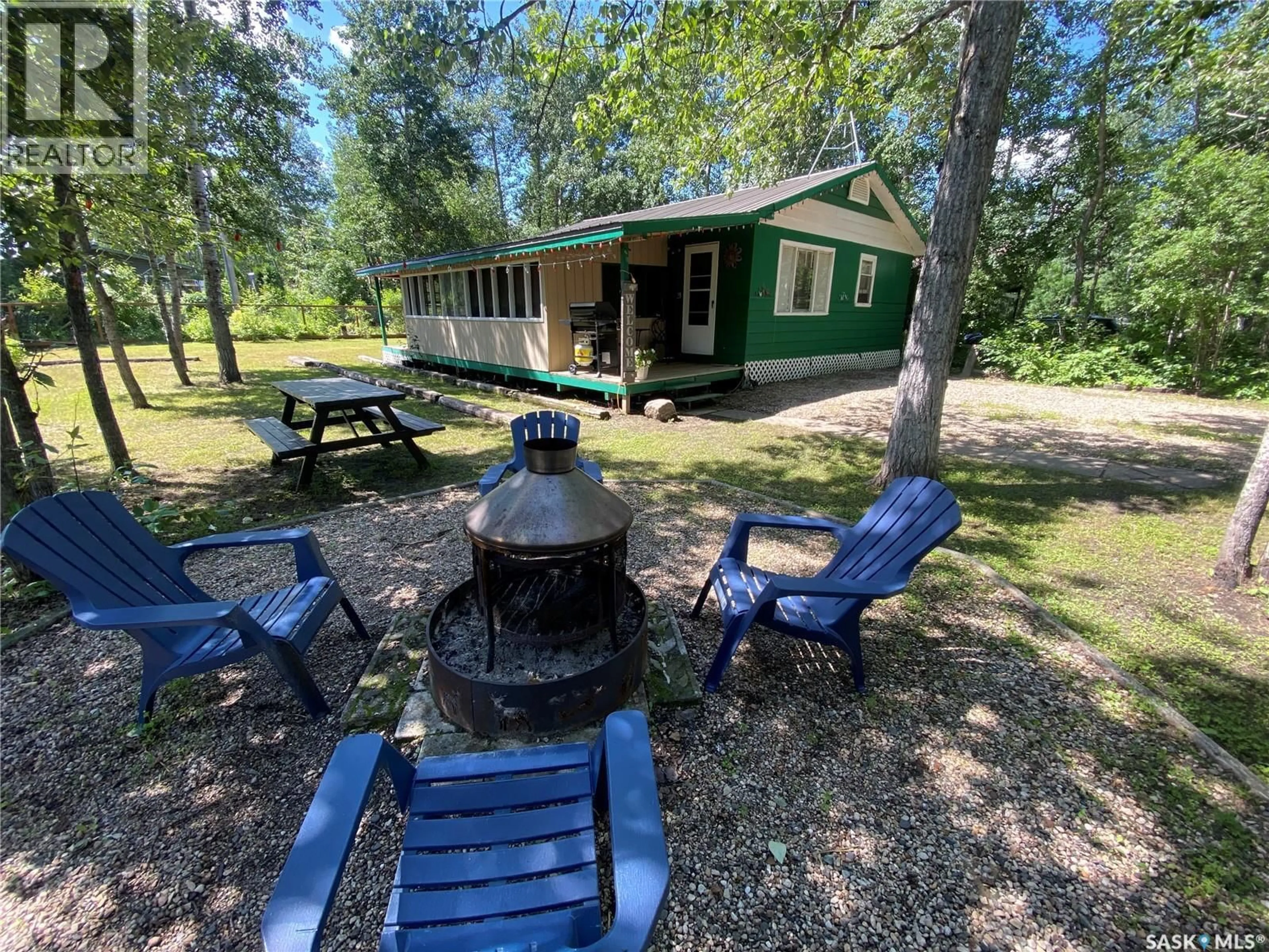 A pic from outside/outdoor area/front of a property/back of a property/a pic from drone, water/lake/river/ocean view for 114-115 GOVERNMENT ROAD, Good Spirit Lake Saskatchewan S0A0L0