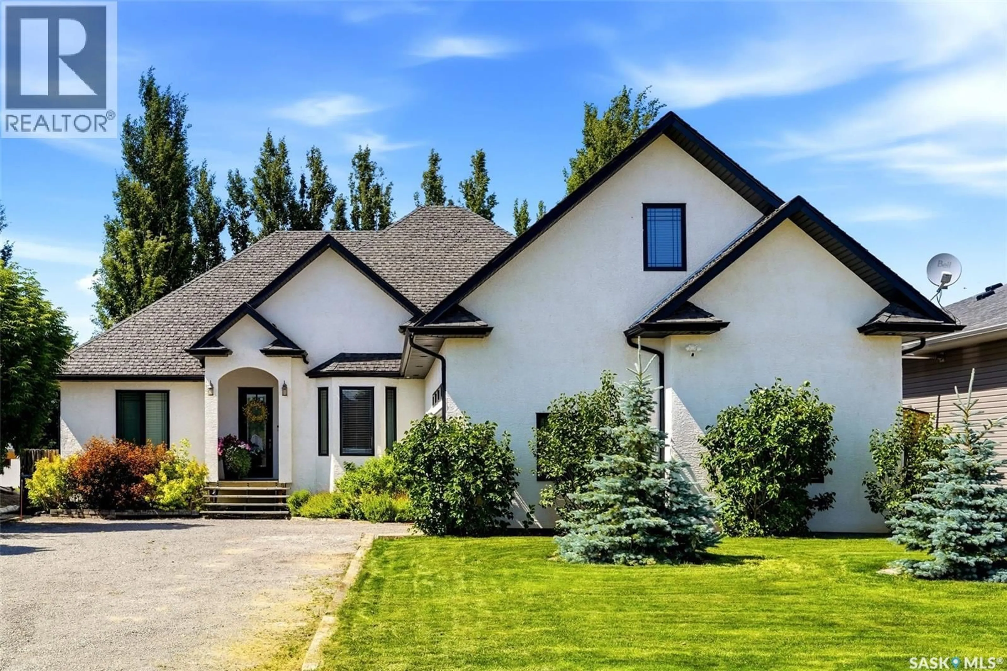 Home with vinyl exterior material, street for 1011 OTTERLOO STREET, Indian Head Saskatchewan S0G2K0