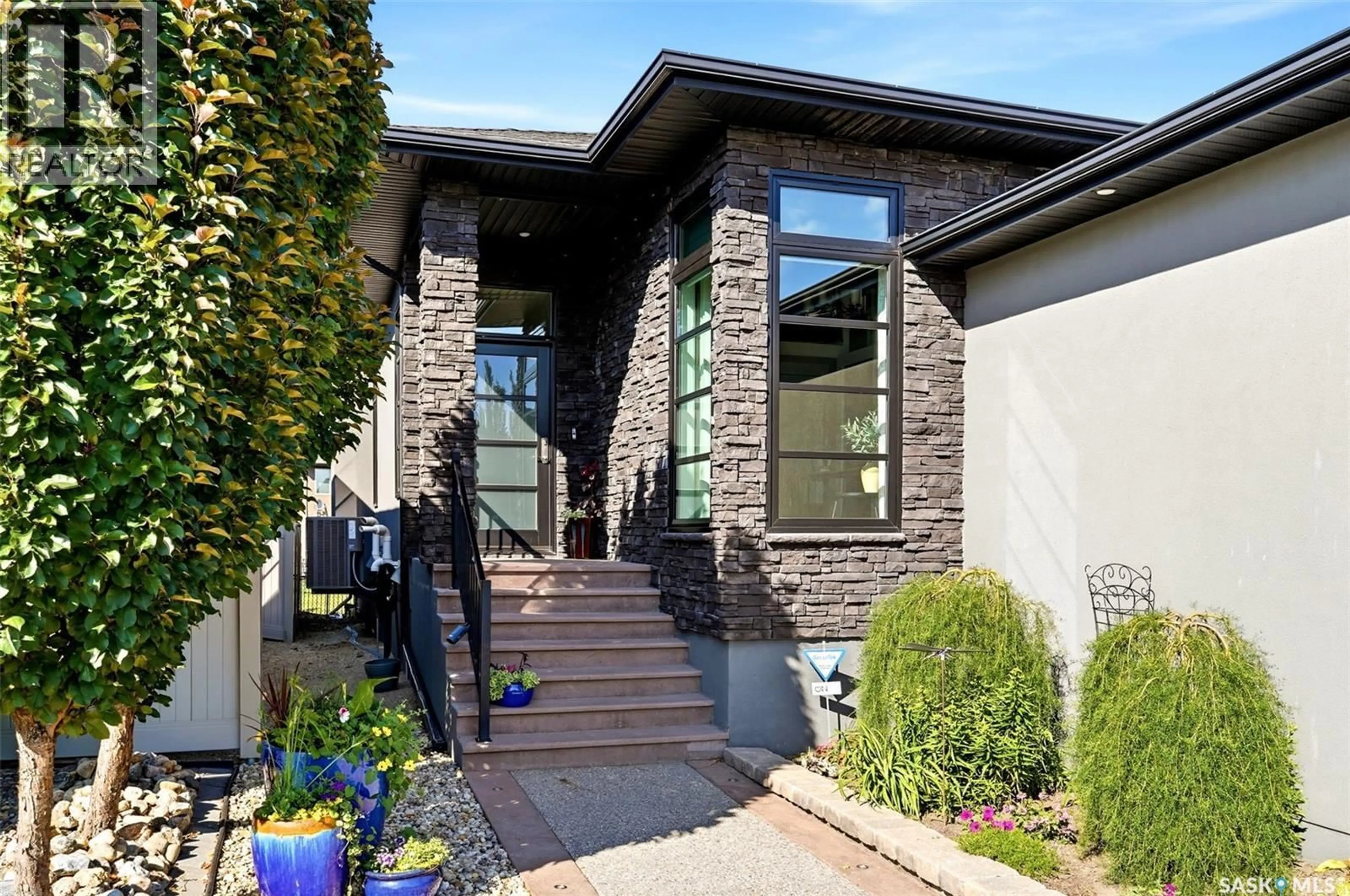 Home with brick exterior material, street for 4410 SAGE CRESCENT, Regina Saskatchewan S4V3H7