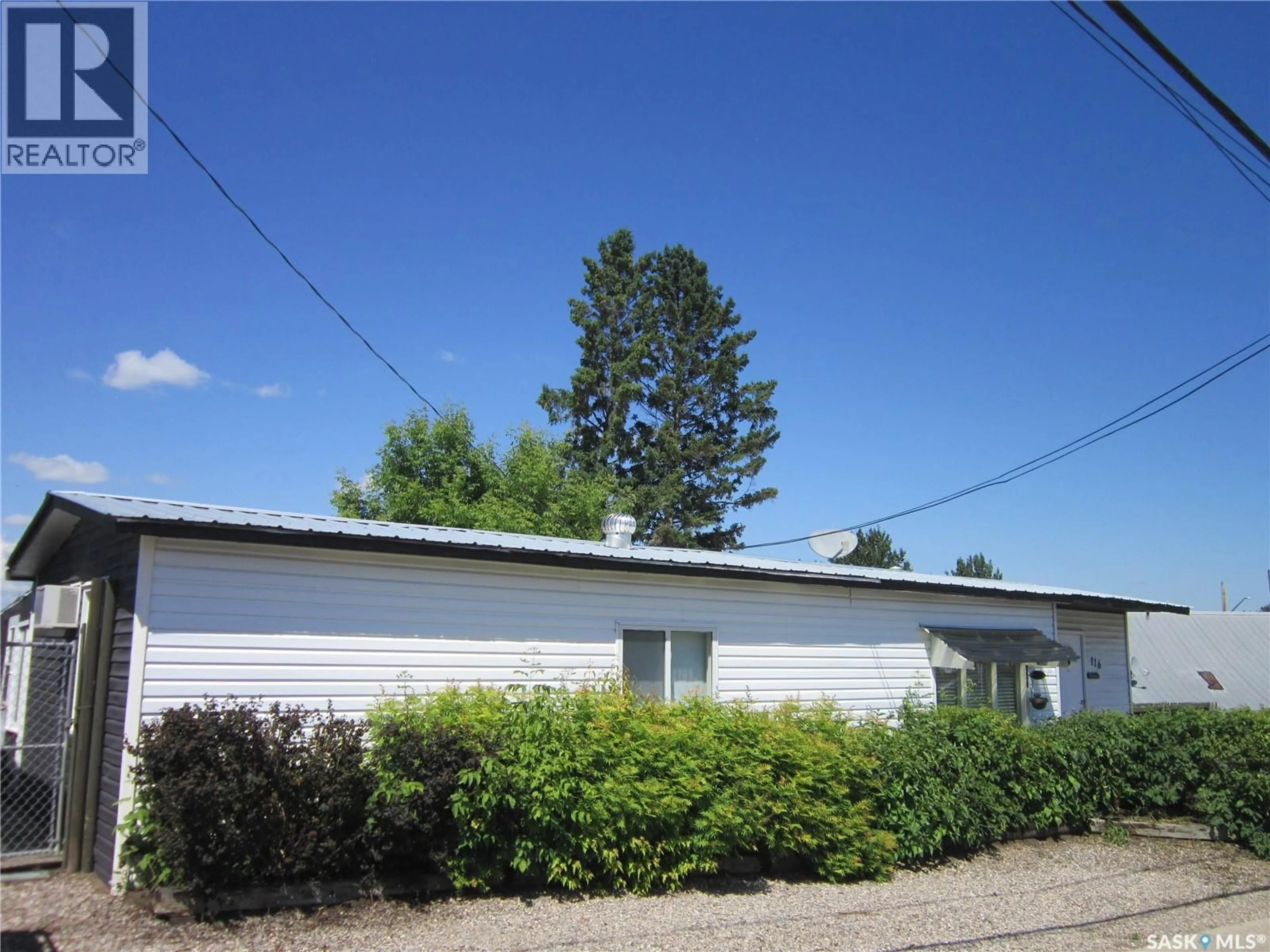 Home with vinyl exterior material, unknown for 116 RIVERSIDE DRIVE, St. Louis Saskatchewan S0J2C0