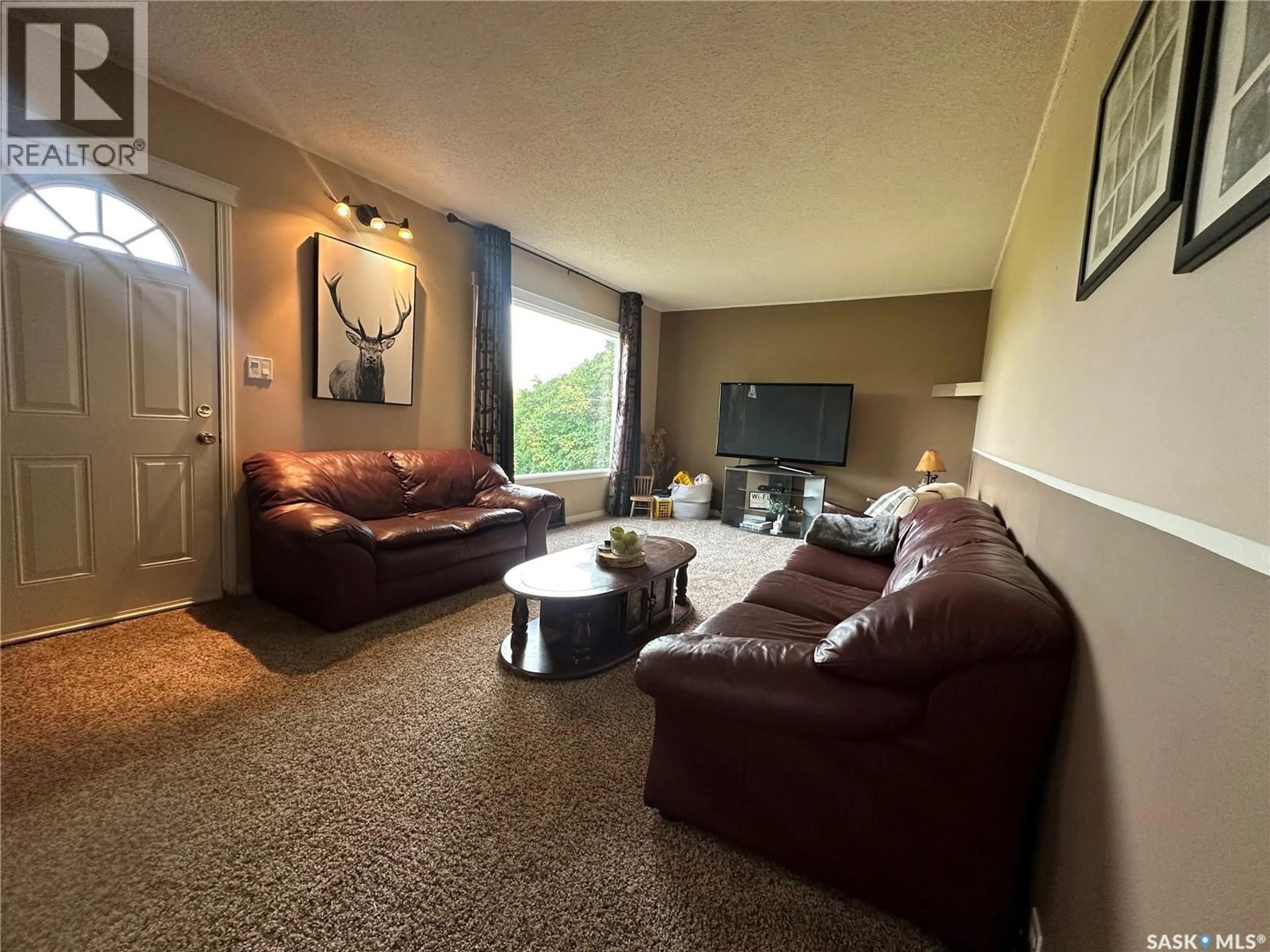 Living room with furniture, unknown for 212 SULLY AVENUE, Orkney Rm No. 244 Saskatchewan S3N4K1