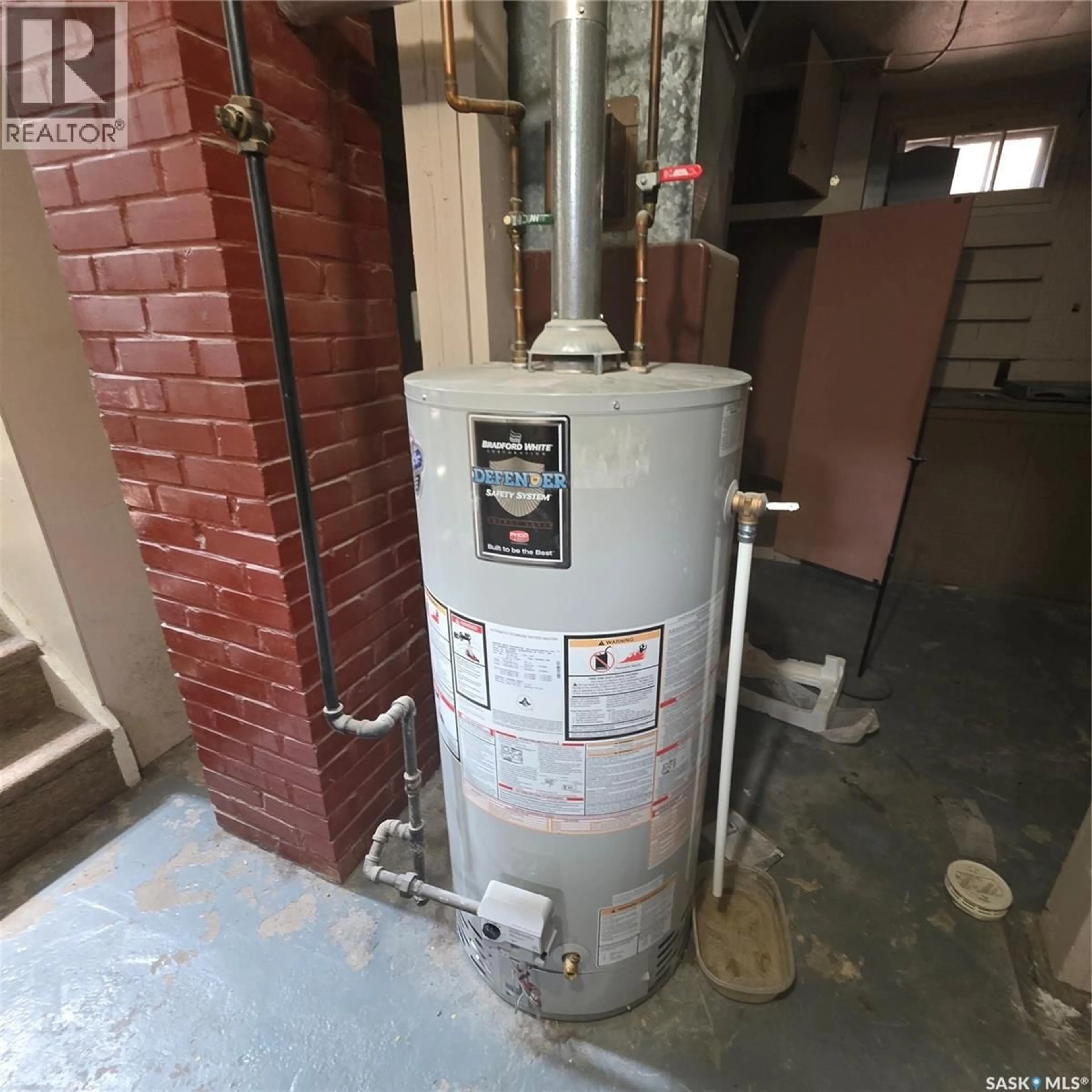 A pic of a room for 155 23RD STREET, Prince Albert Saskatchewan S6V4L5
