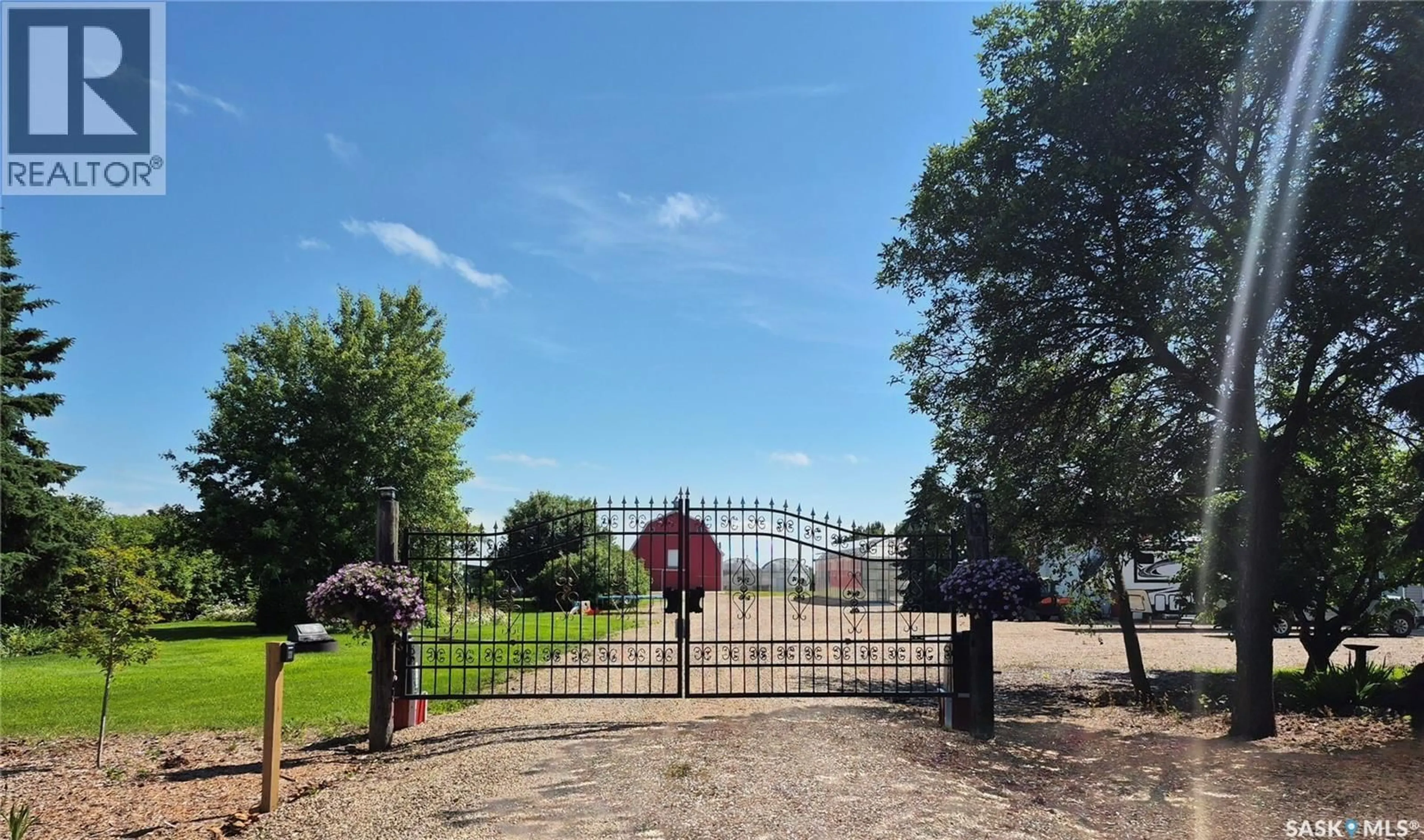 A pic from outside/outdoor area/front of a property/back of a property/a pic from drone, street for FLOWERVILLE AVENUE, Lac Pelletier Rm No. 107 Saskatchewan S0N0E0