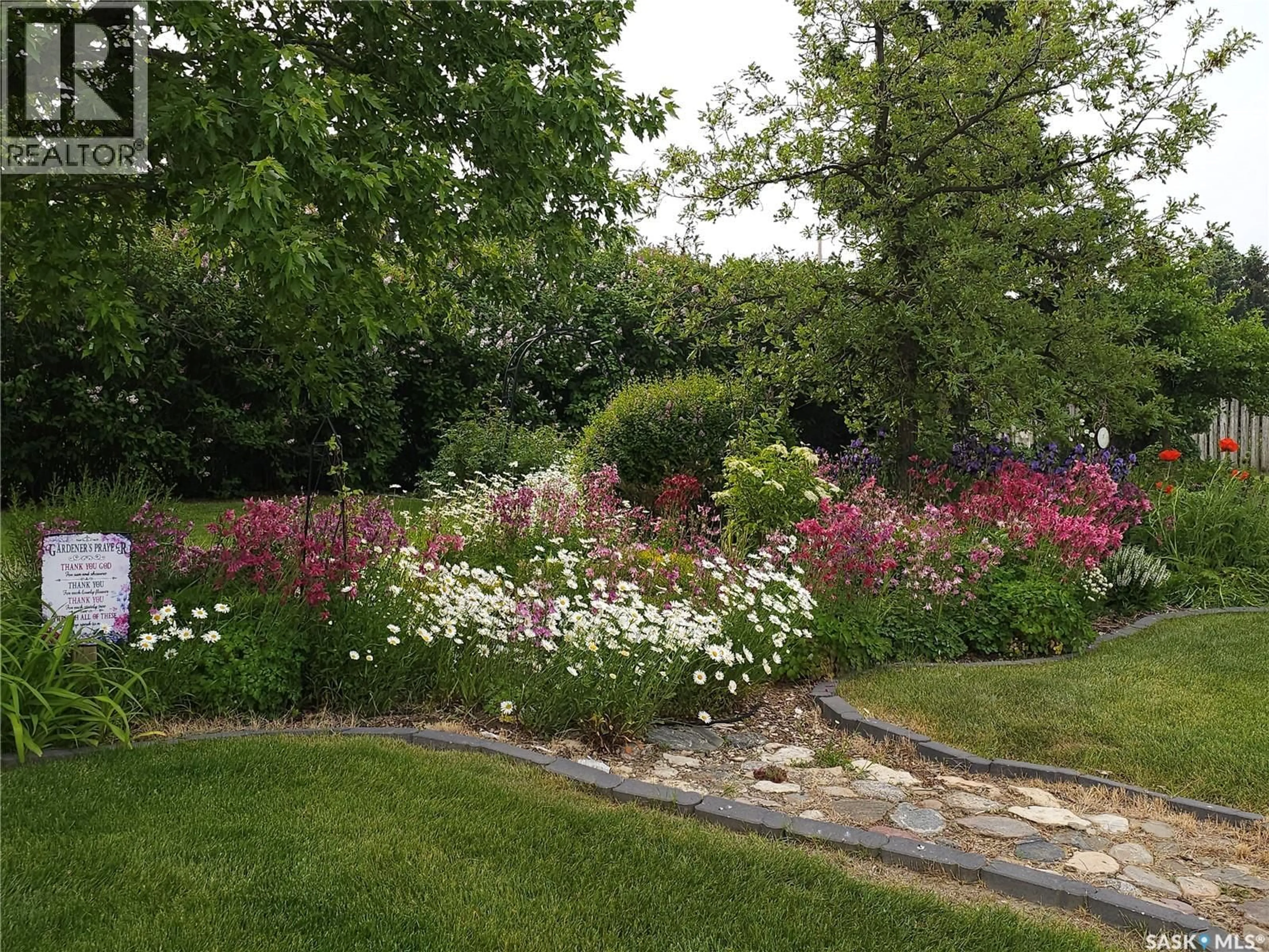 Patio, street for FLOWERVILLE AVENUE, Lac Pelletier Rm No. 107 Saskatchewan S0N0E0