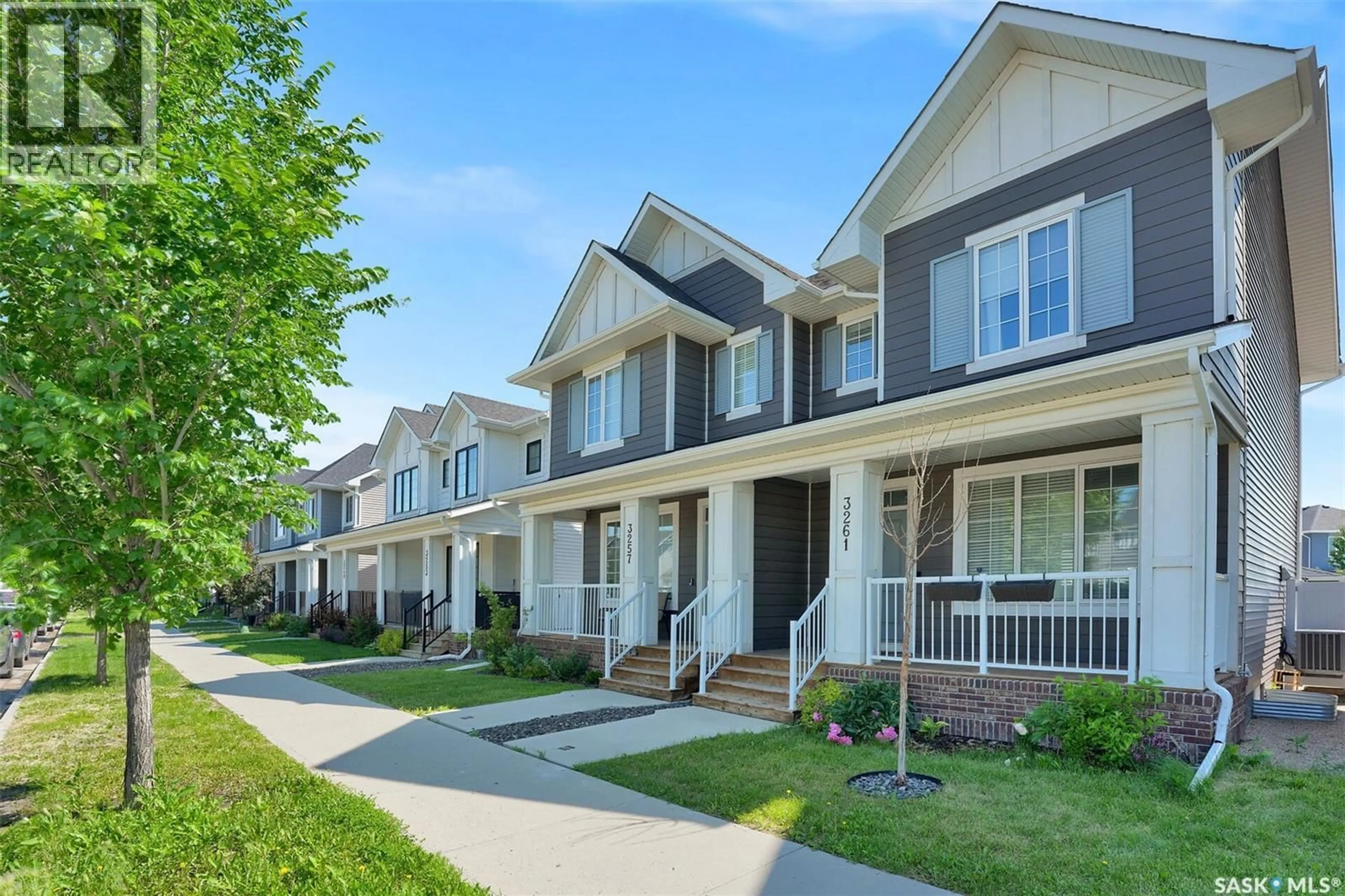 Home with vinyl exterior material, street for 3261 CHUKA BOULEVARD, Regina Saskatchewan S4V3S5