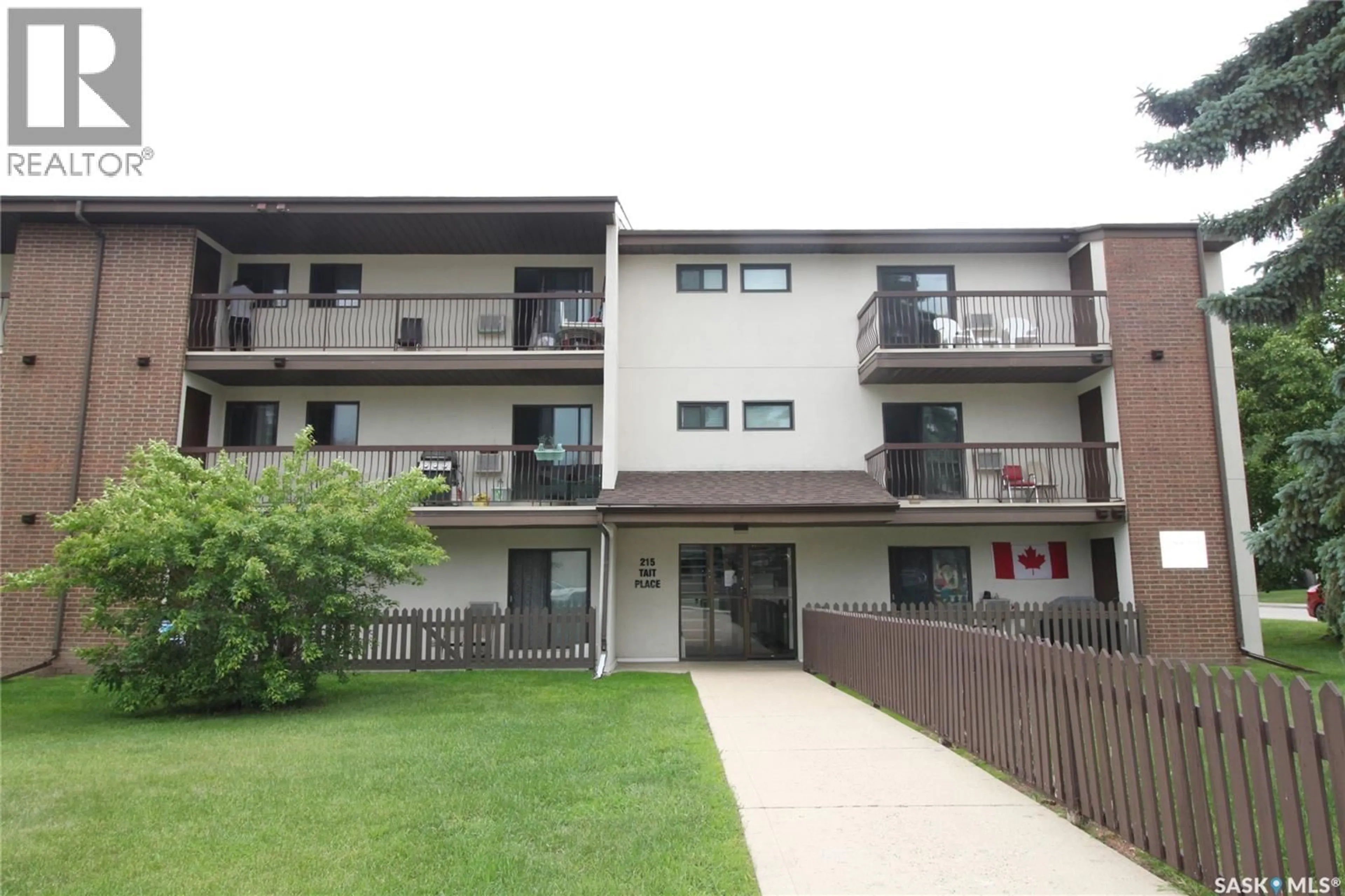 Unknown for 305 215 TAIT PLACE, Saskatoon Saskatchewan S7H5L5
