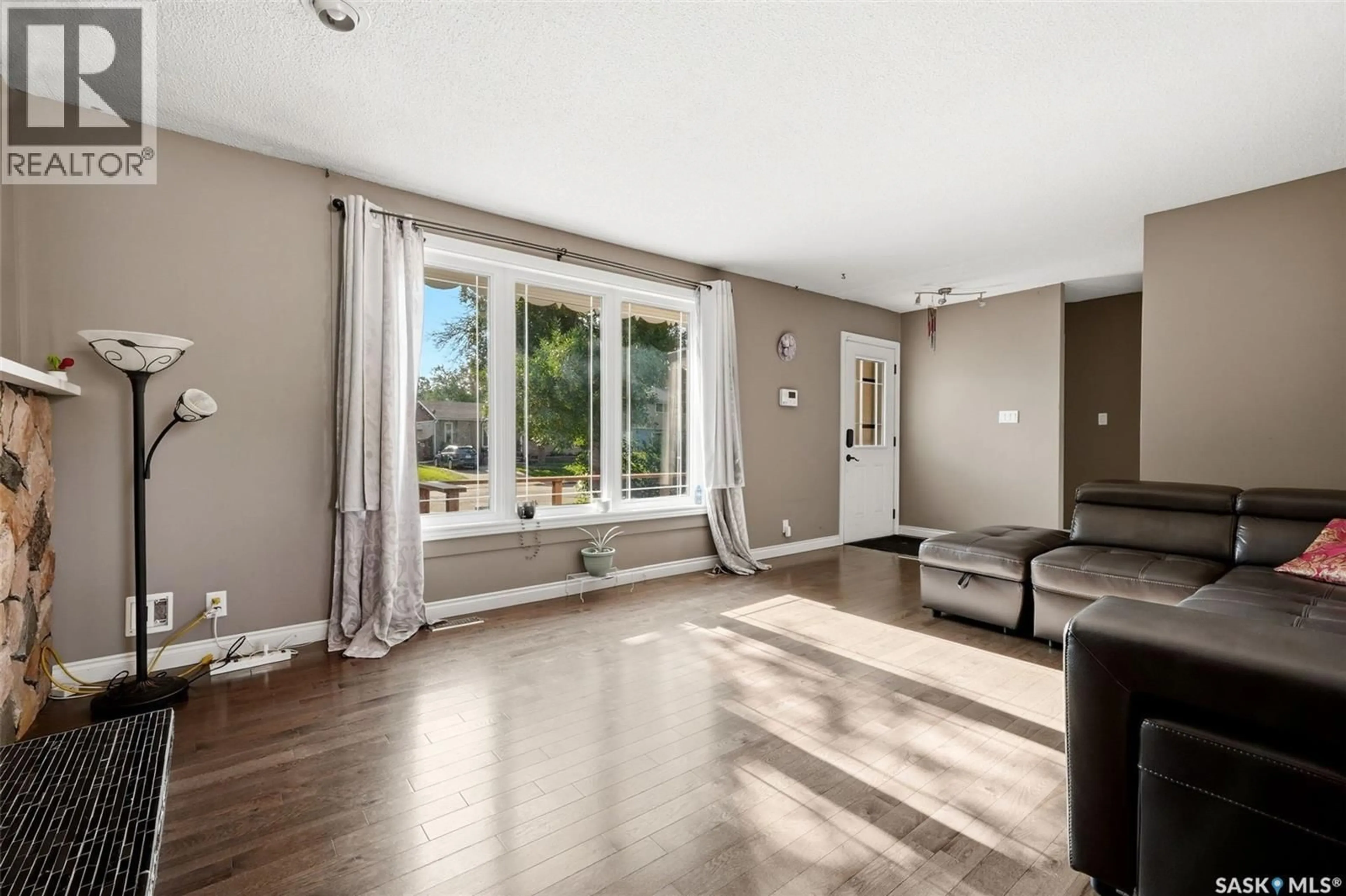 Unknown for 75 ROTHWELL CRESCENT, Regina Saskatchewan S4N1R5