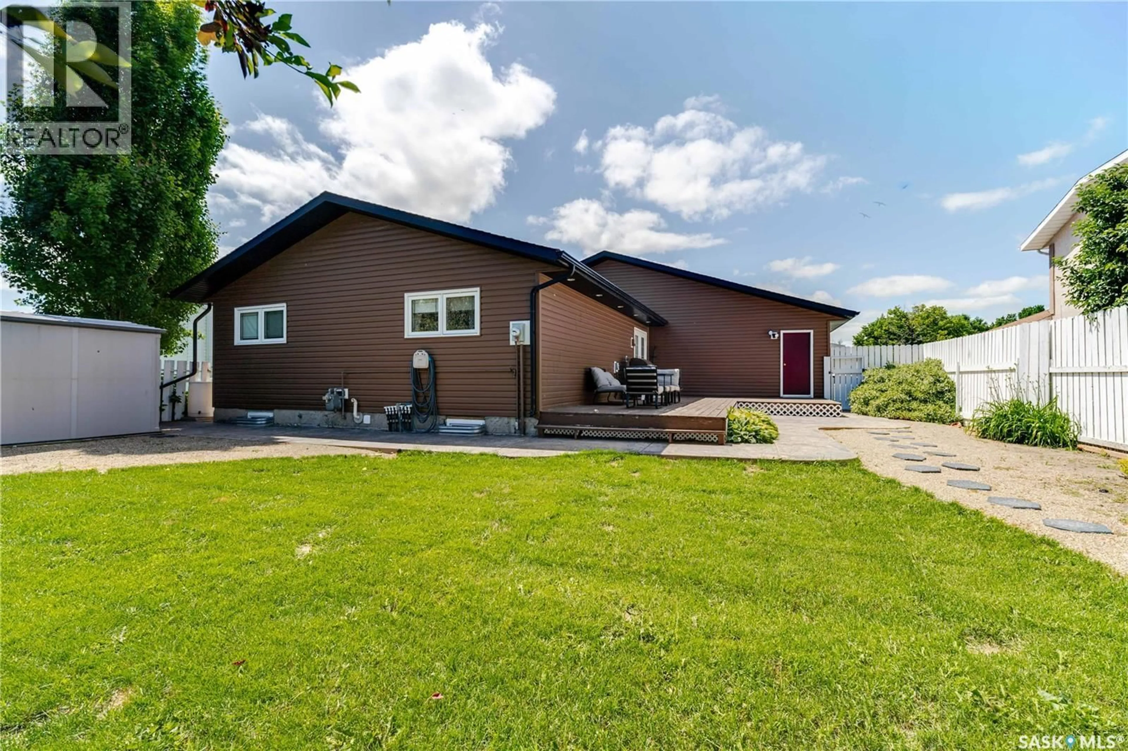A pic from outside/outdoor area/front of a property/back of a property/a pic from drone, unknown for 1642 BINGHAM ROAD, Moose Jaw Saskatchewan S6H7R8