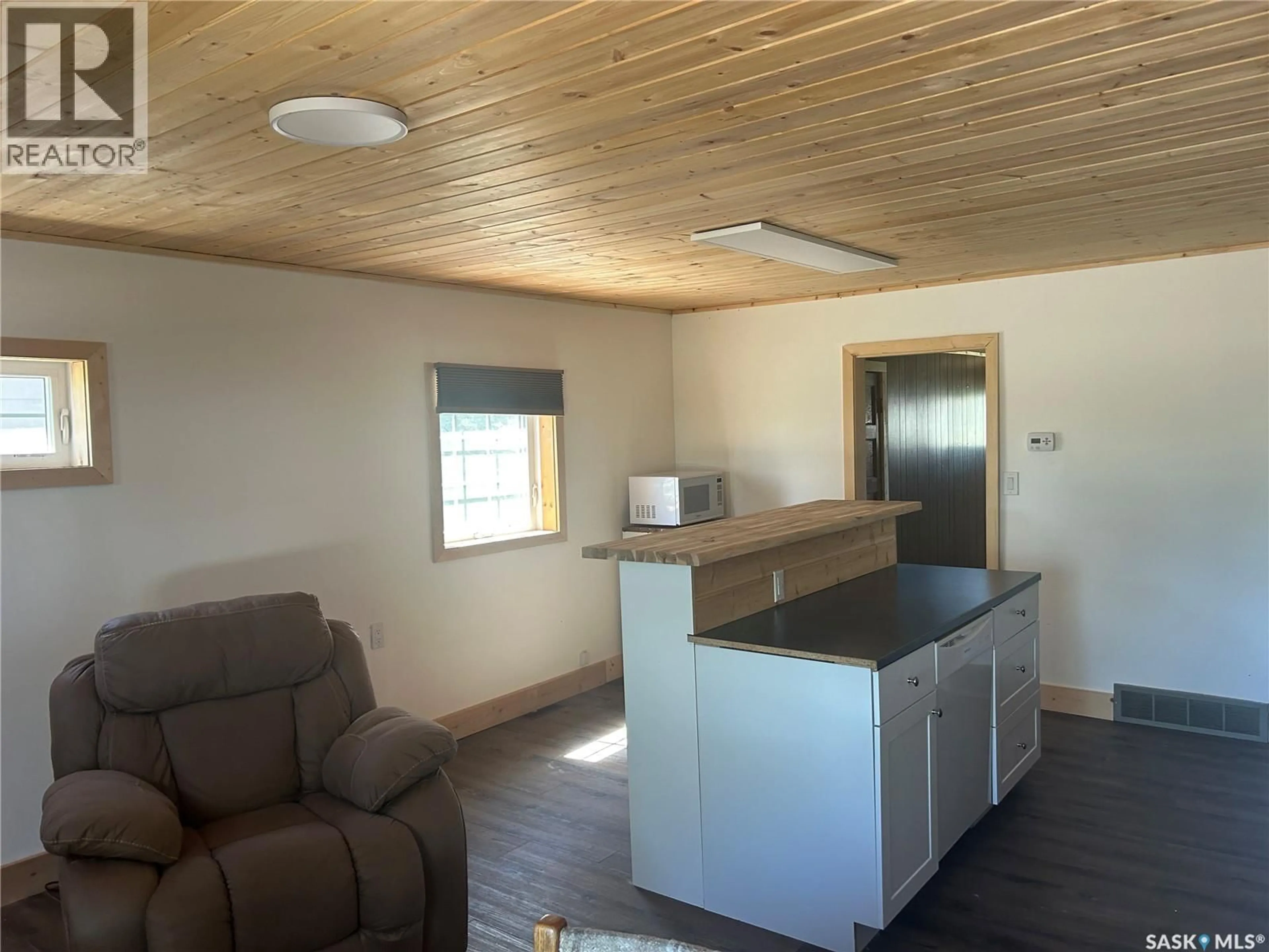 A pic of a room for 706 NORFOLK AVENUE, Chamberlain Saskatchewan S0G0R0