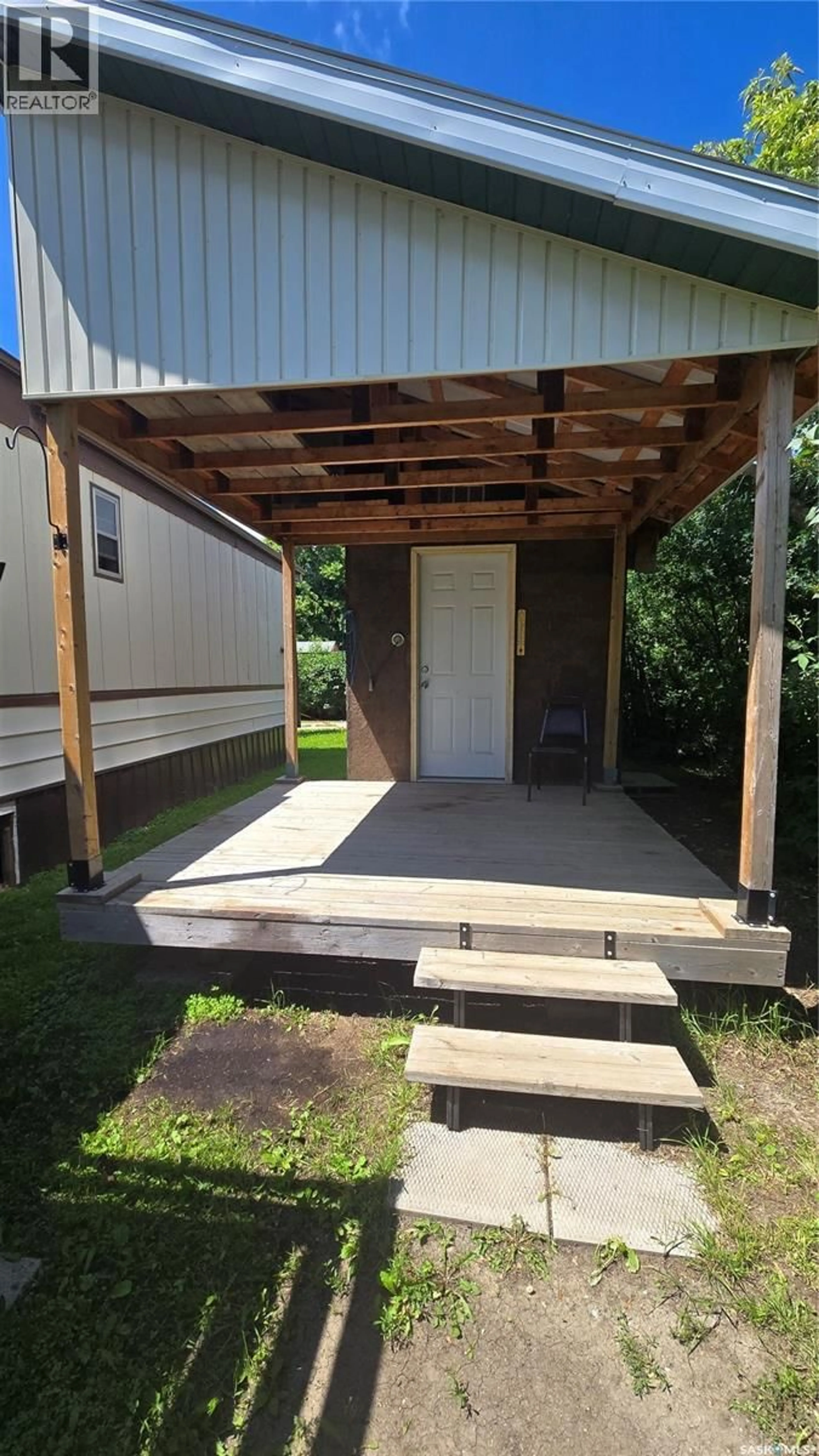 Unknown for 720 BEHARREL STREET, Oxbow Saskatchewan S0C2B0