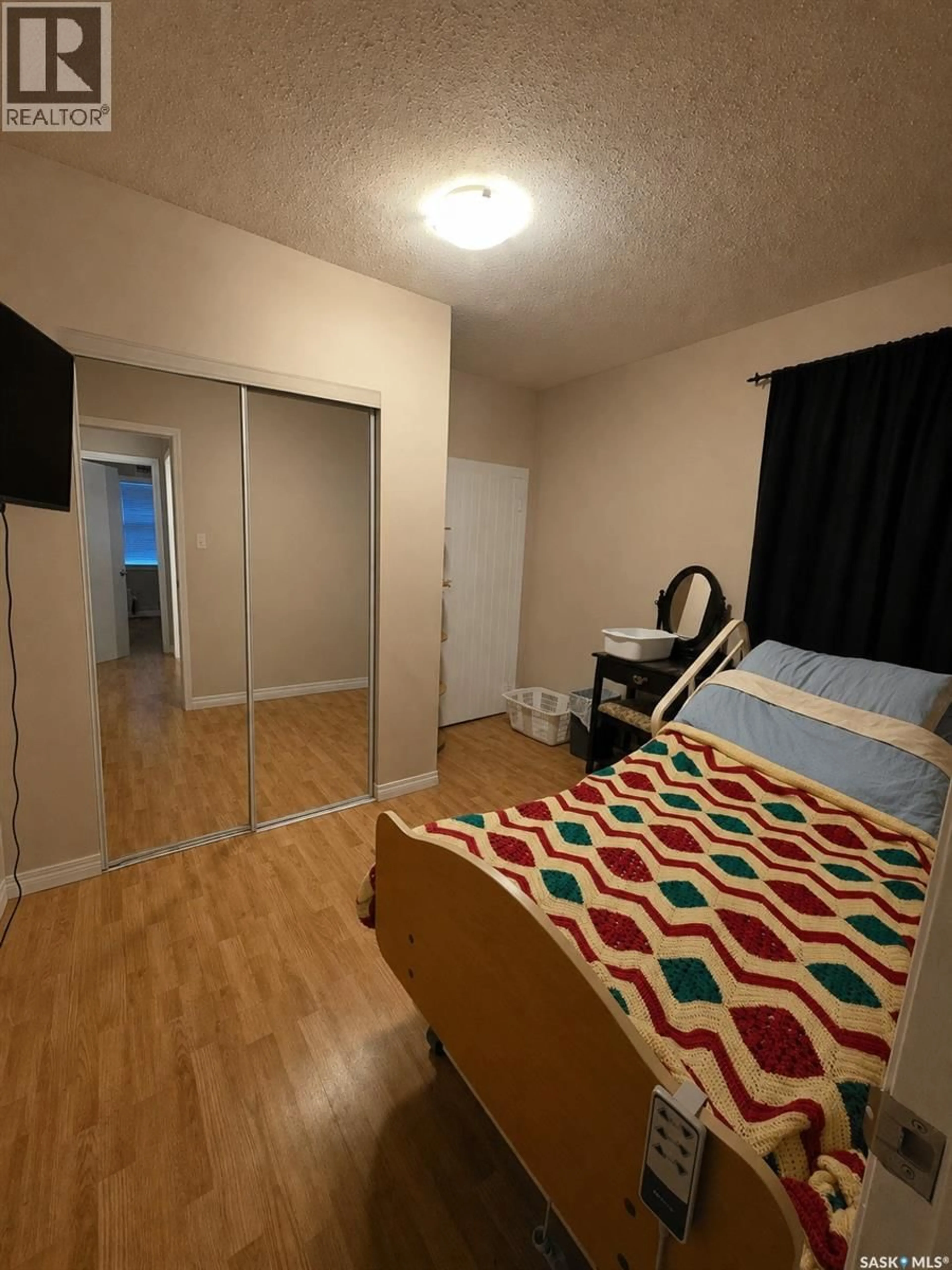 A pic of a room for 300 SMITH STREET, Regina Saskatchewan S4R2K9