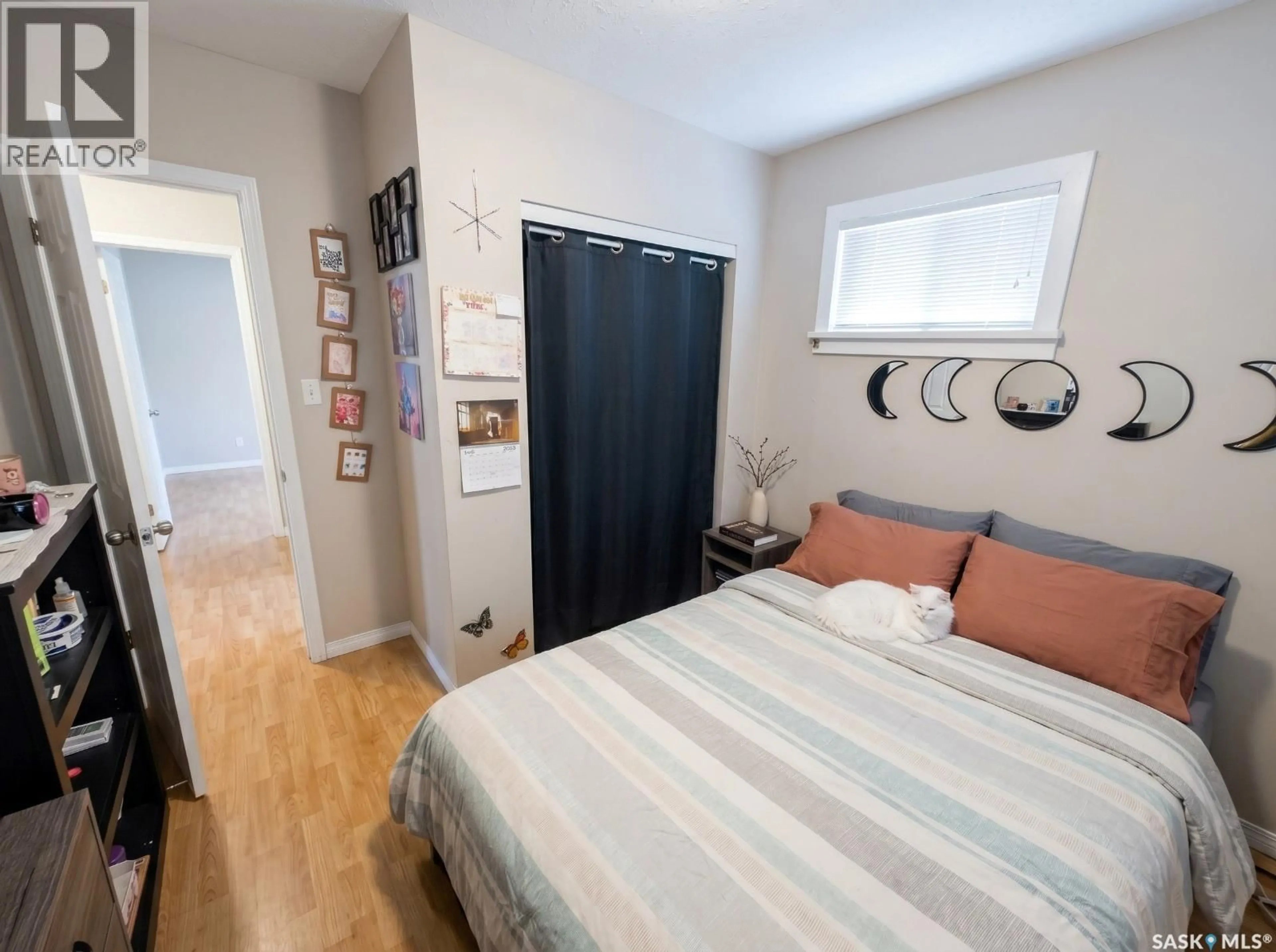 A pic of a room for 300 SMITH STREET, Regina Saskatchewan S4R2K9