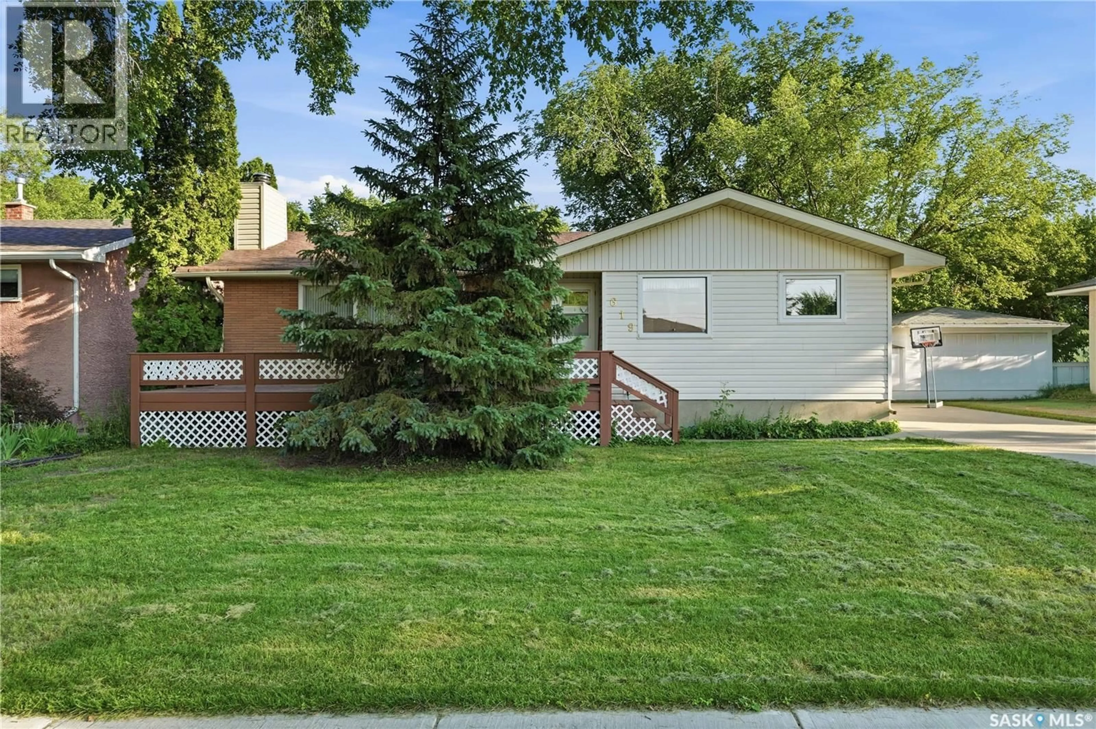 Unknown for 619 MURRAY AVENUE, Regina Saskatchewan S4N1K1