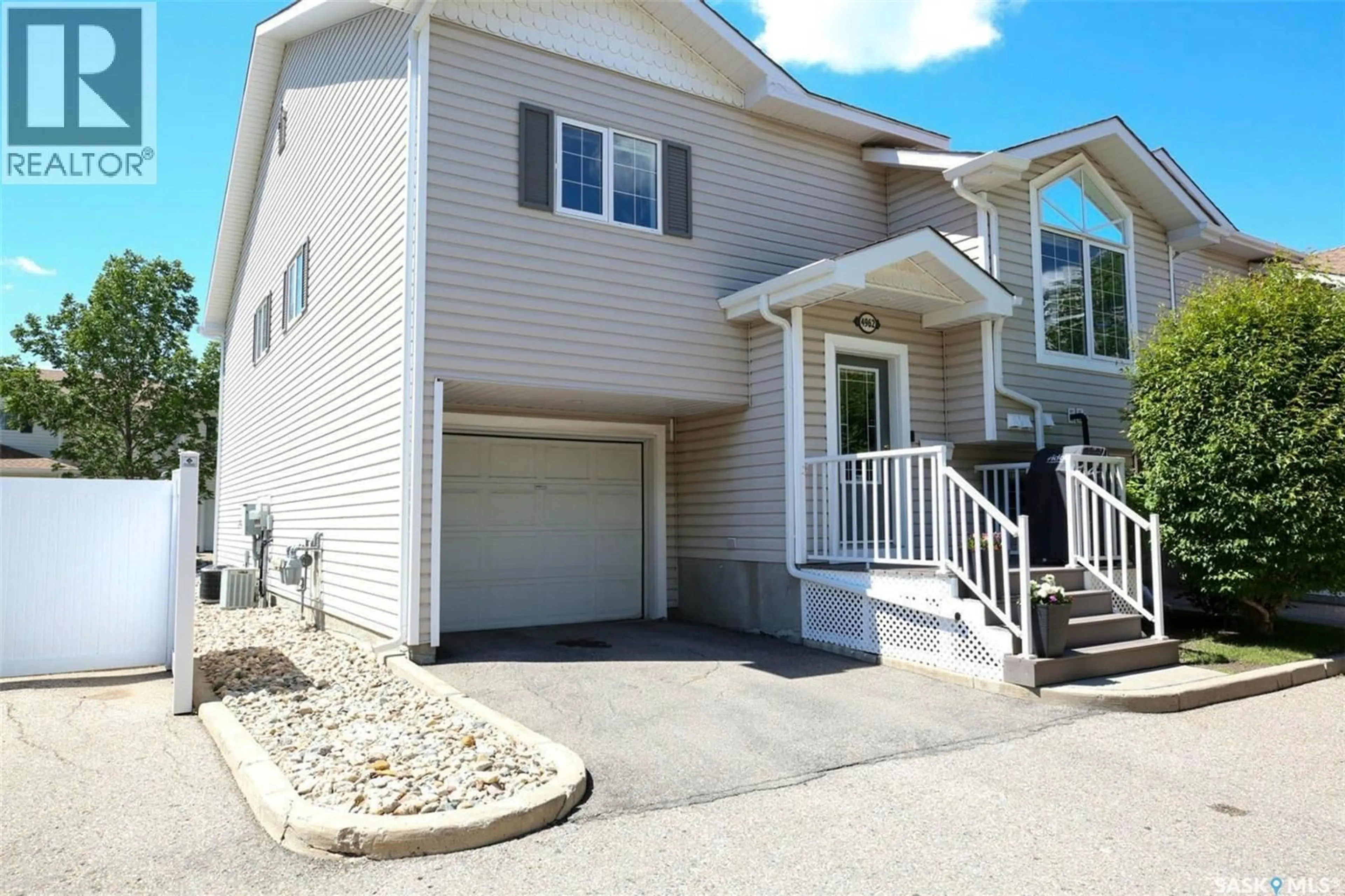 Home with vinyl exterior material, street for 4962 MARIGOLD DRIVE, Regina Saskatchewan S4X4P6