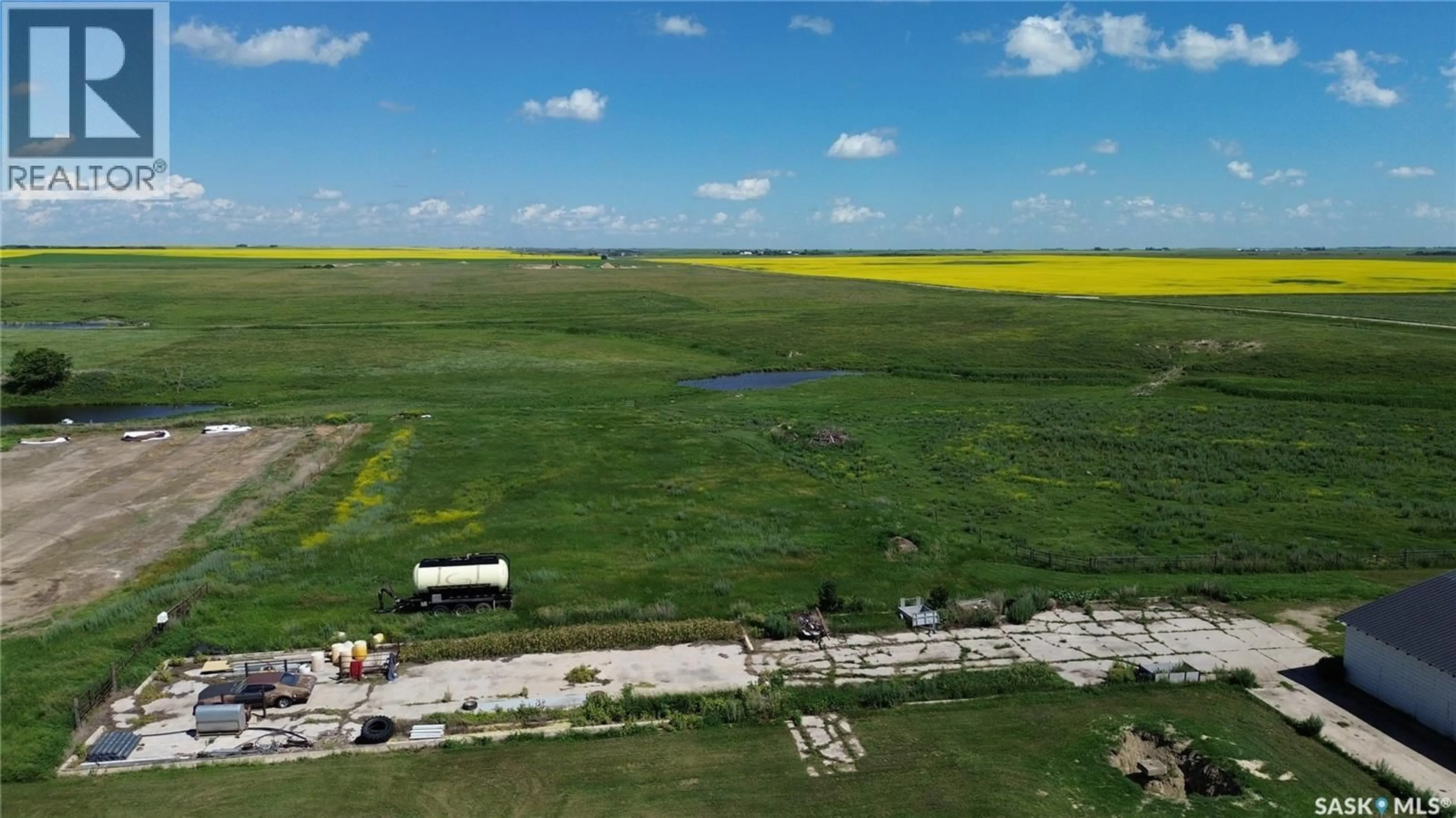 A pic from outside/outdoor area/front of a property/back of a property/a pic from drone, building for 43 KATHRINTHAL AVENUE, Edenwold Saskatchewan S0G2T0