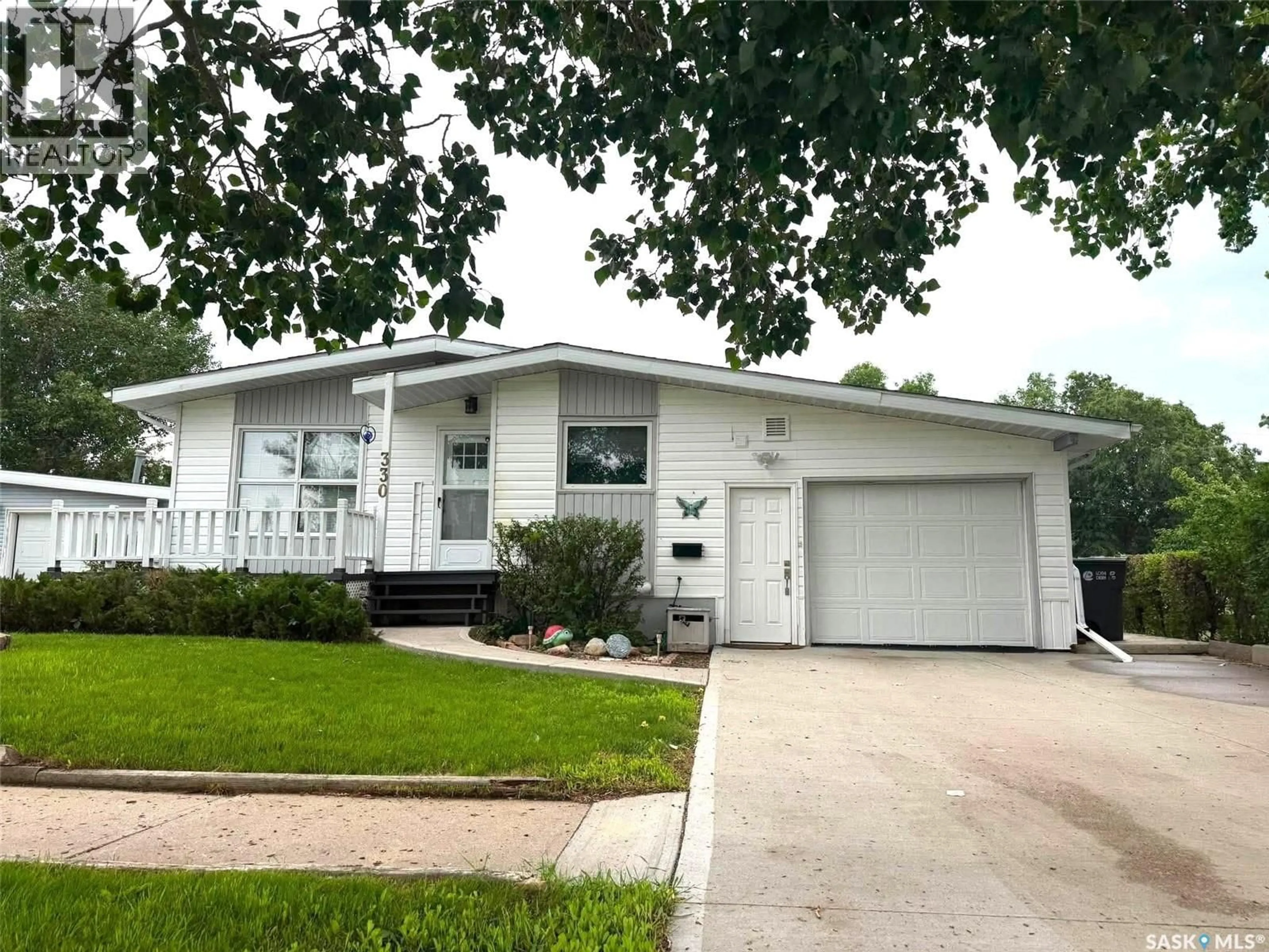 Home with vinyl exterior material, street for 330 COTEAU STREET, Milestone Saskatchewan S0G3L0