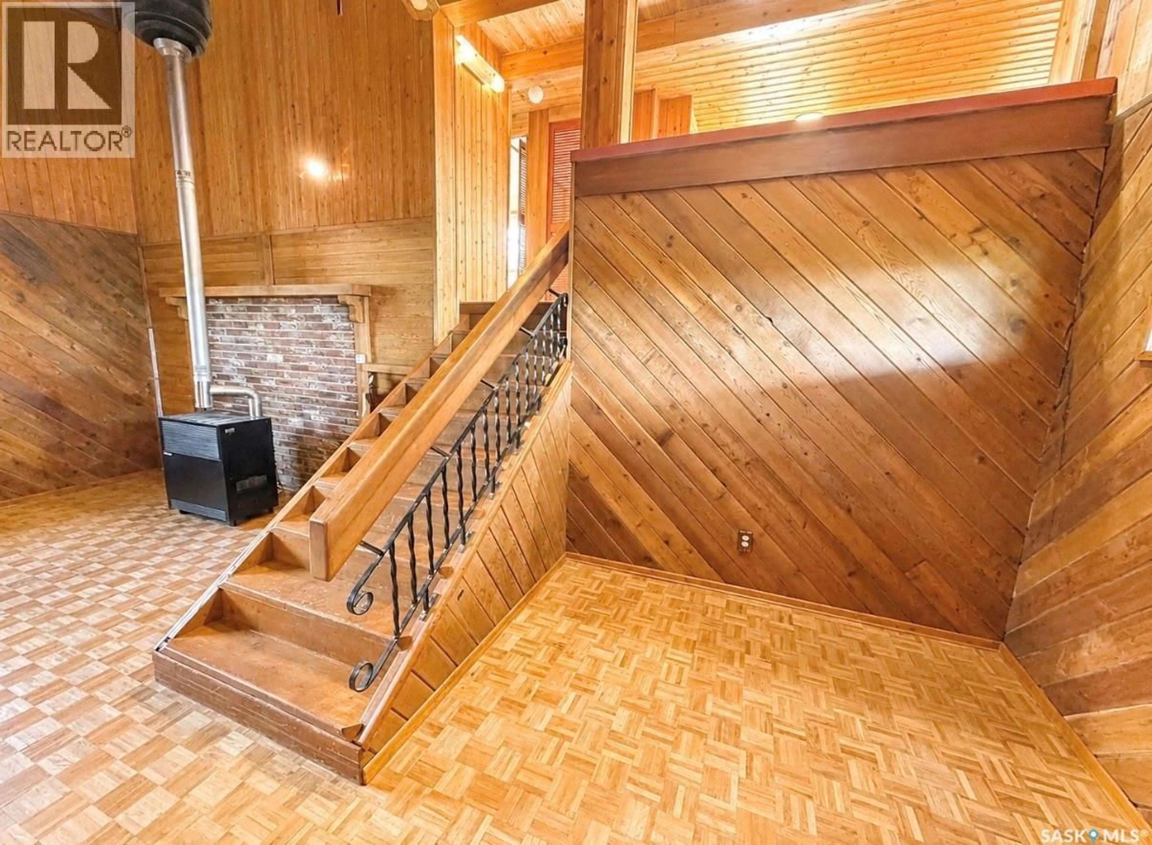 Indoor foyer for HODGEVILLE ACREAGE, Lawtonia Rm No. 135 Saskatchewan S0H2B0