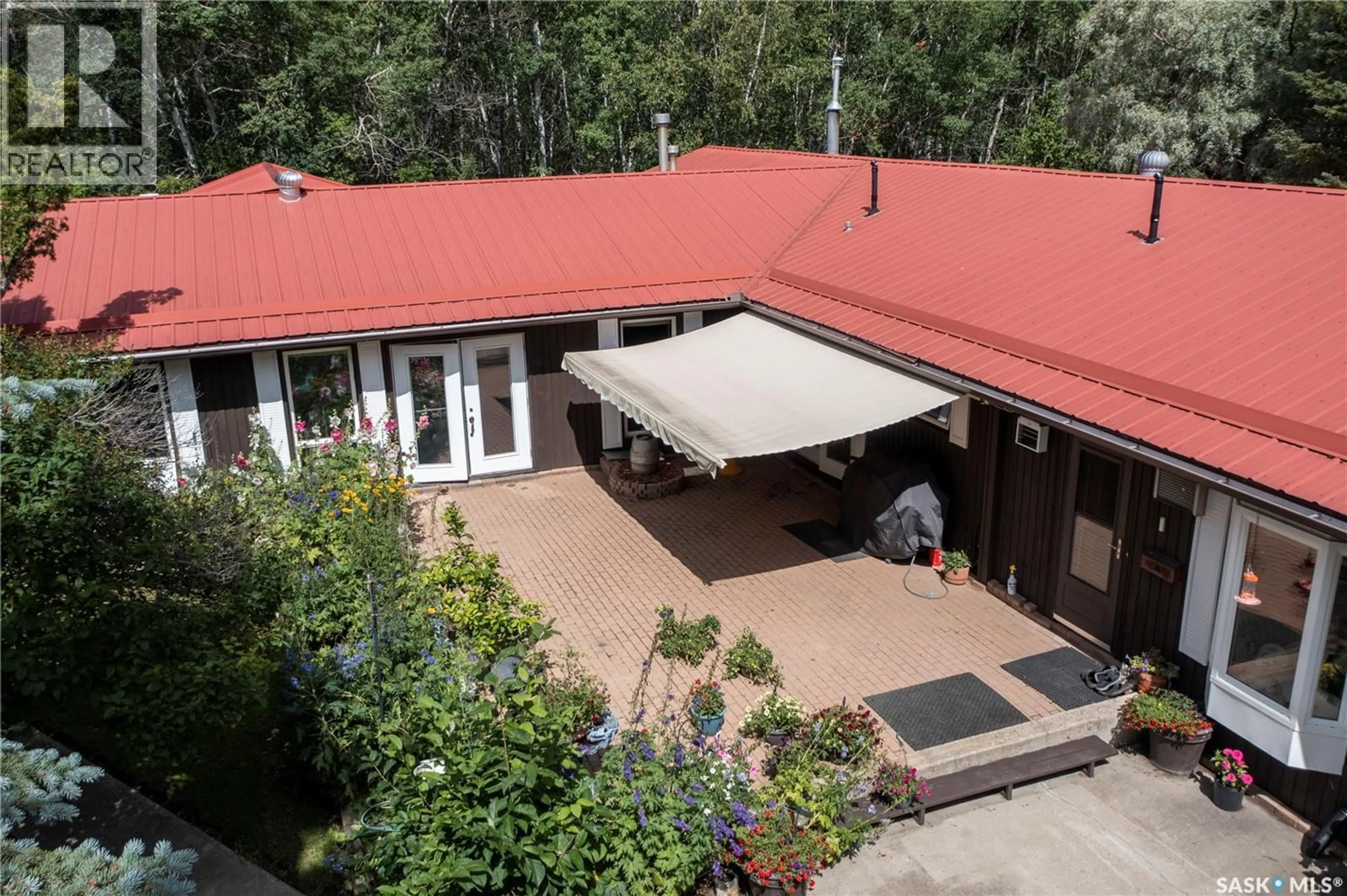 A pic from outside/outdoor area/front of a property/back of a property/a pic from drone, building for 30 ACRES NEAR MELFORT, Star City Rm No. 428 Saskatchewan S0E1A0