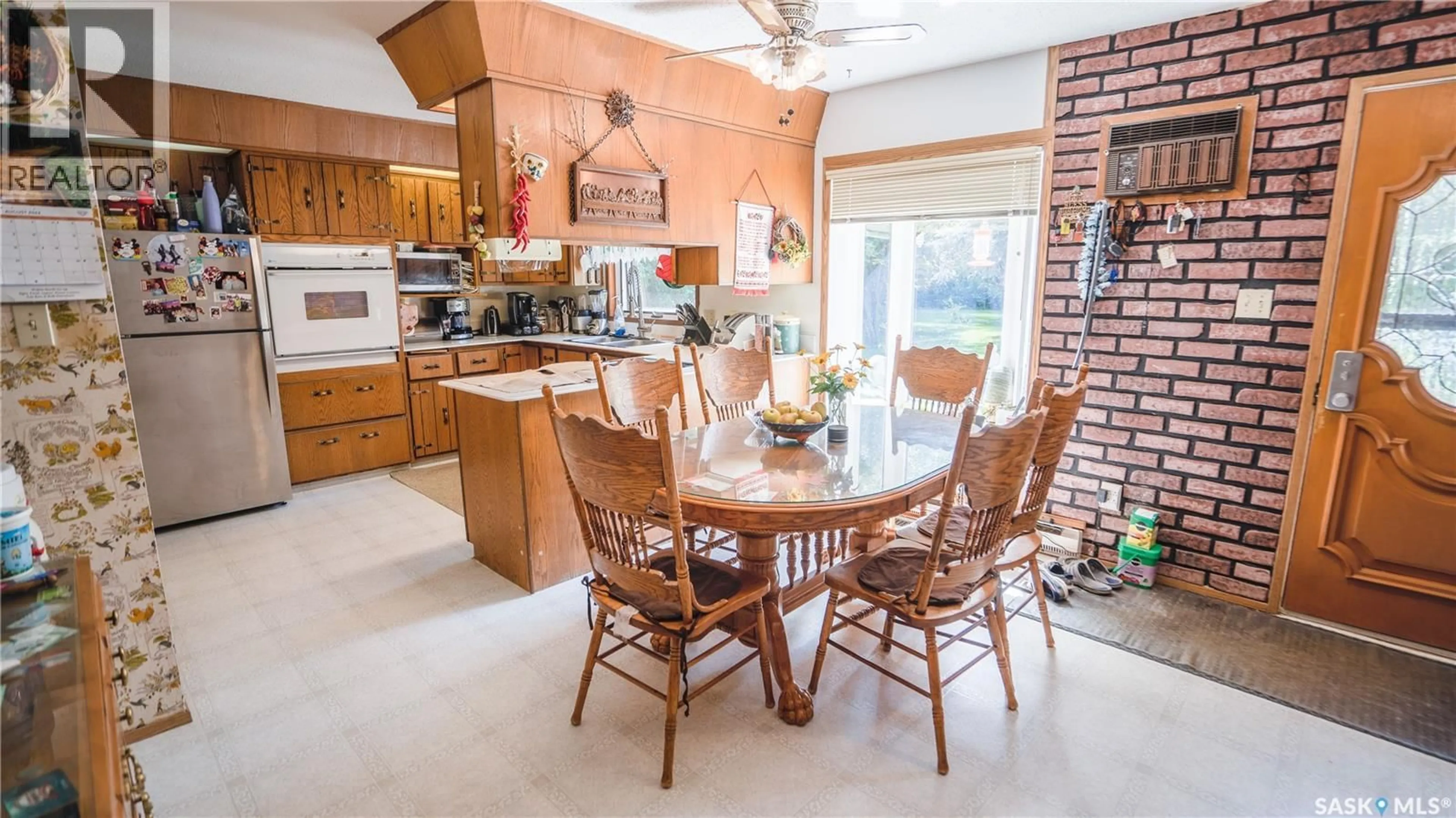 Open concept kitchen, ceramic/tile floor for 30 ACRES NEAR MELFORT, Star City Rm No. 428 Saskatchewan S0E1A0