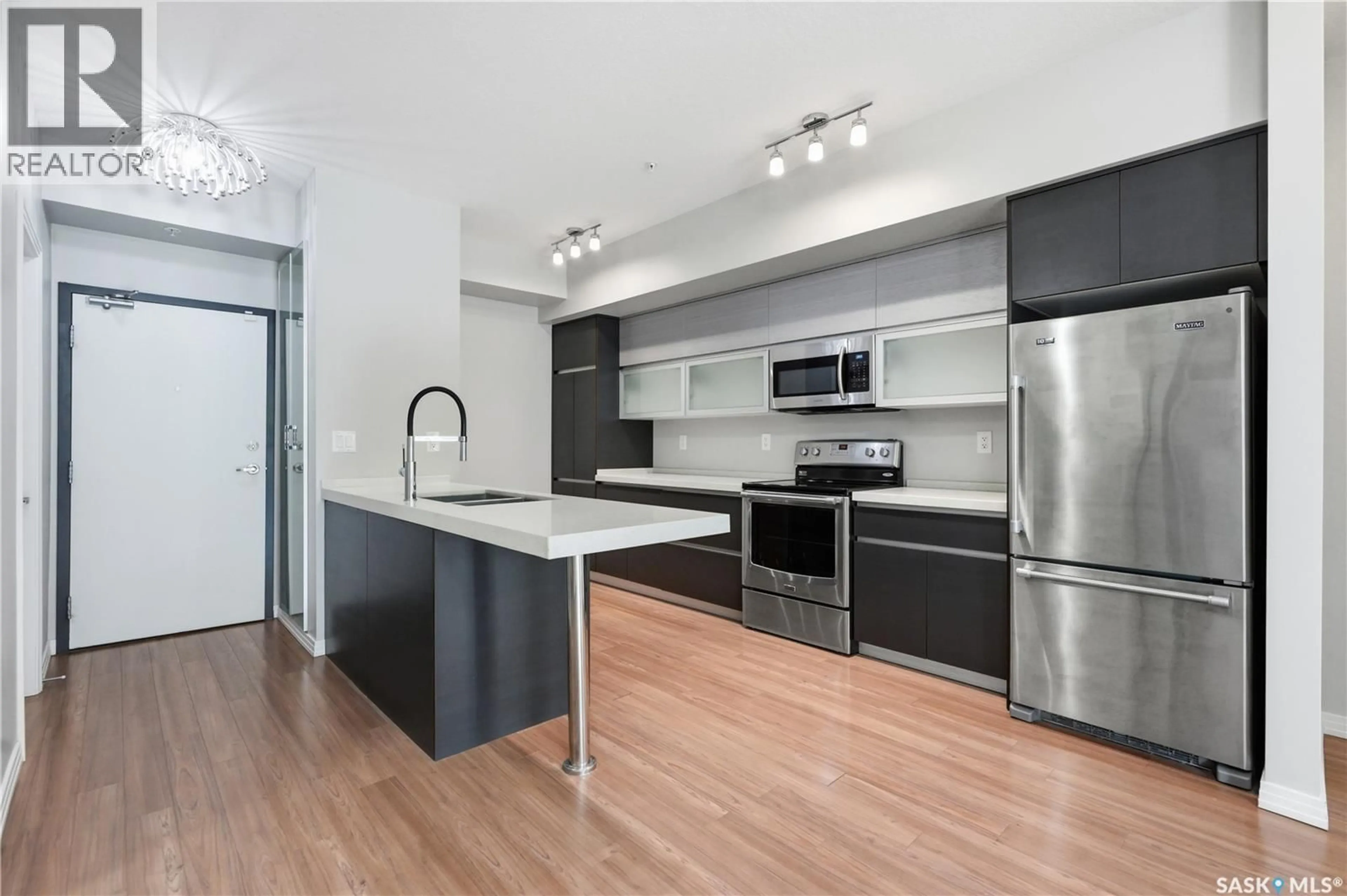 Open concept kitchen, unknown for 119 235 EVERGREEN SQUARE, Saskatoon Saskatchewan S7W0P9