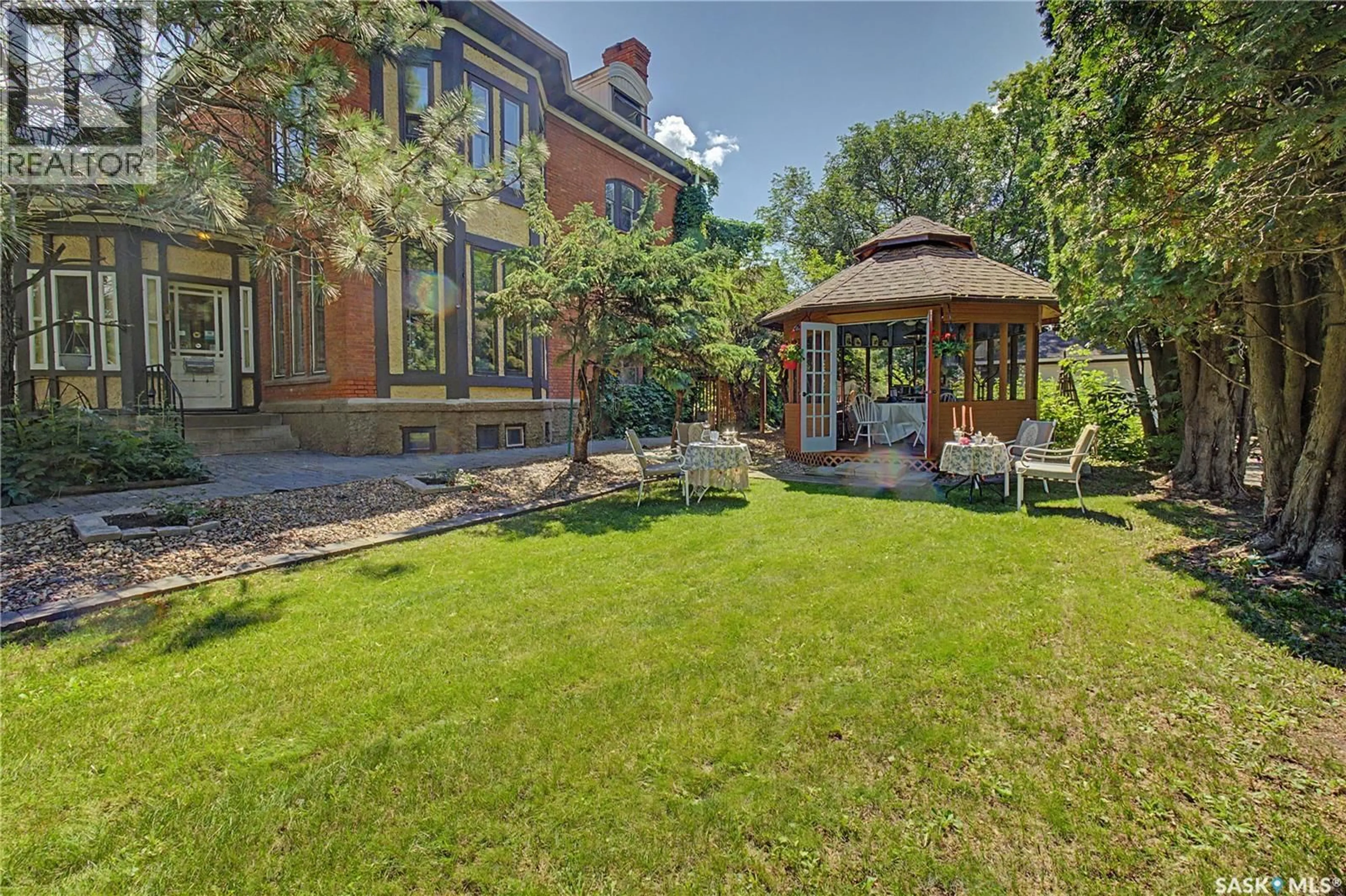 Patio, street for 313 19TH STREET, Prince Albert Saskatchewan S6V4C8