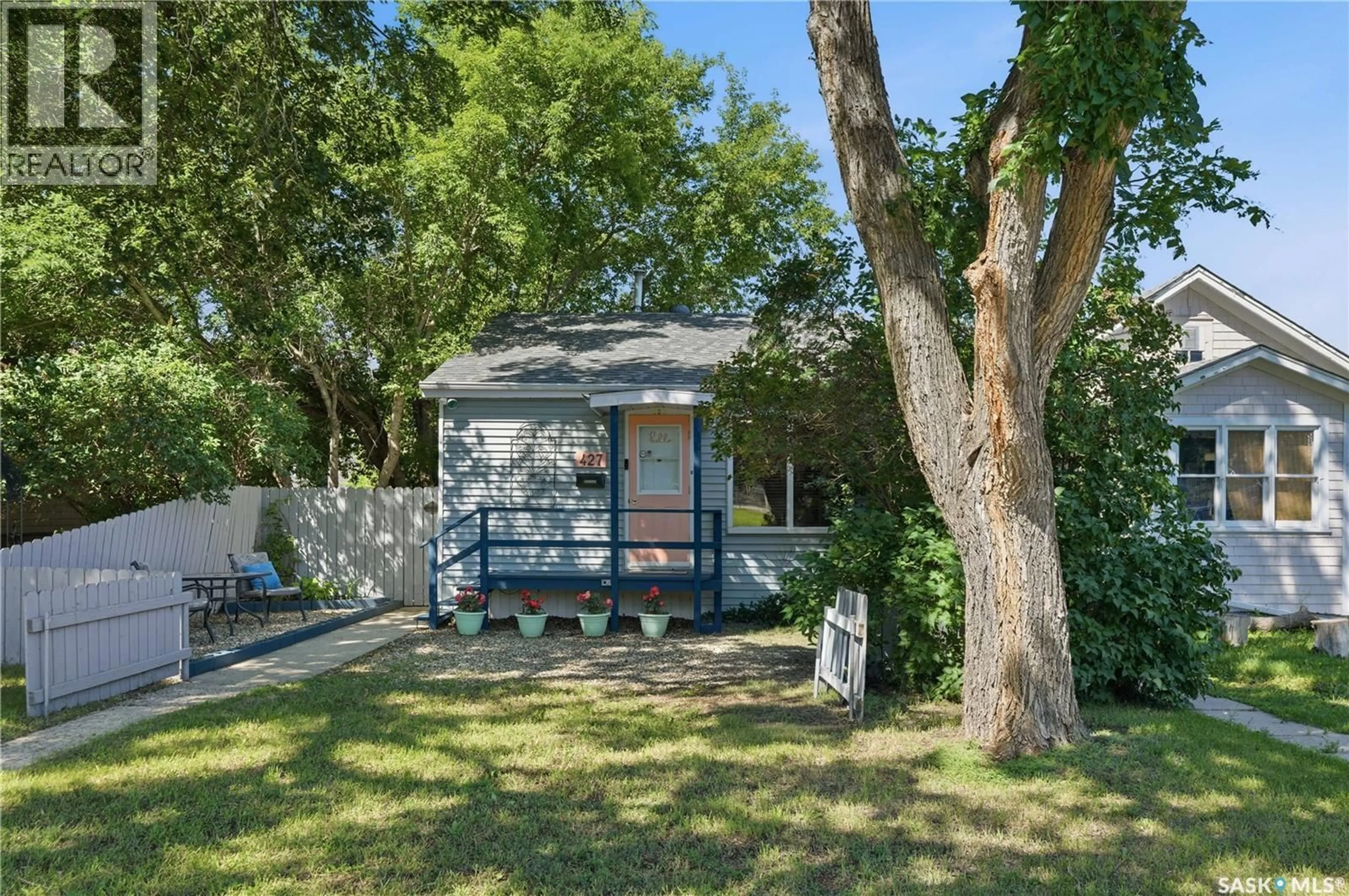 Unknown for 427 K AVENUE, Saskatoon Saskatchewan S7L2M5