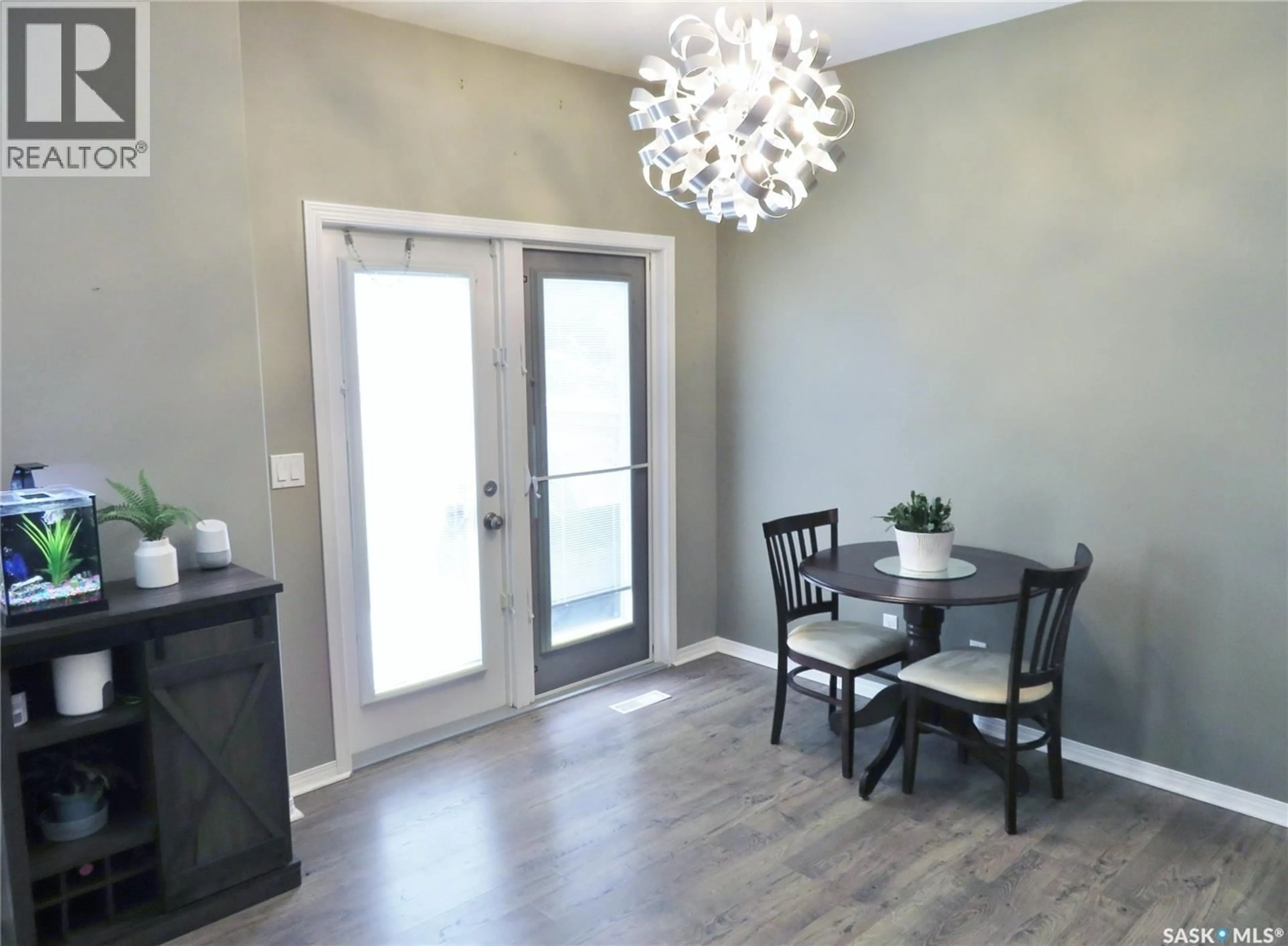 Indoor entryway for 1214 REMPEL CRESCENT, Saskatoon Saskatchewan S7T0M2