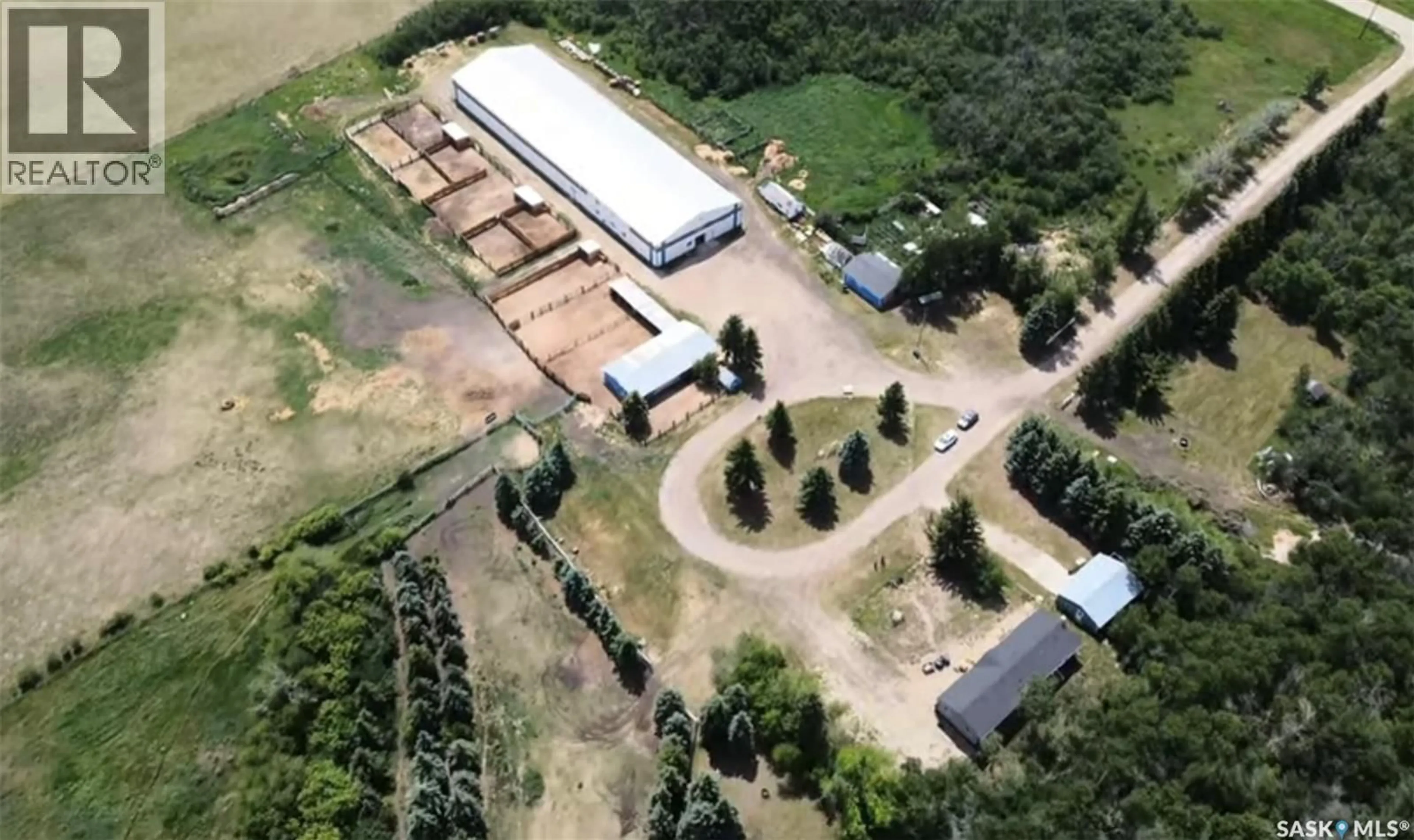 A pic from outside/outdoor area/front of a property/back of a property/a pic from drone, building for WIDESREAD ACRES, South Qu'Appelle Rm No. 157 Saskatchewan S0G3E0