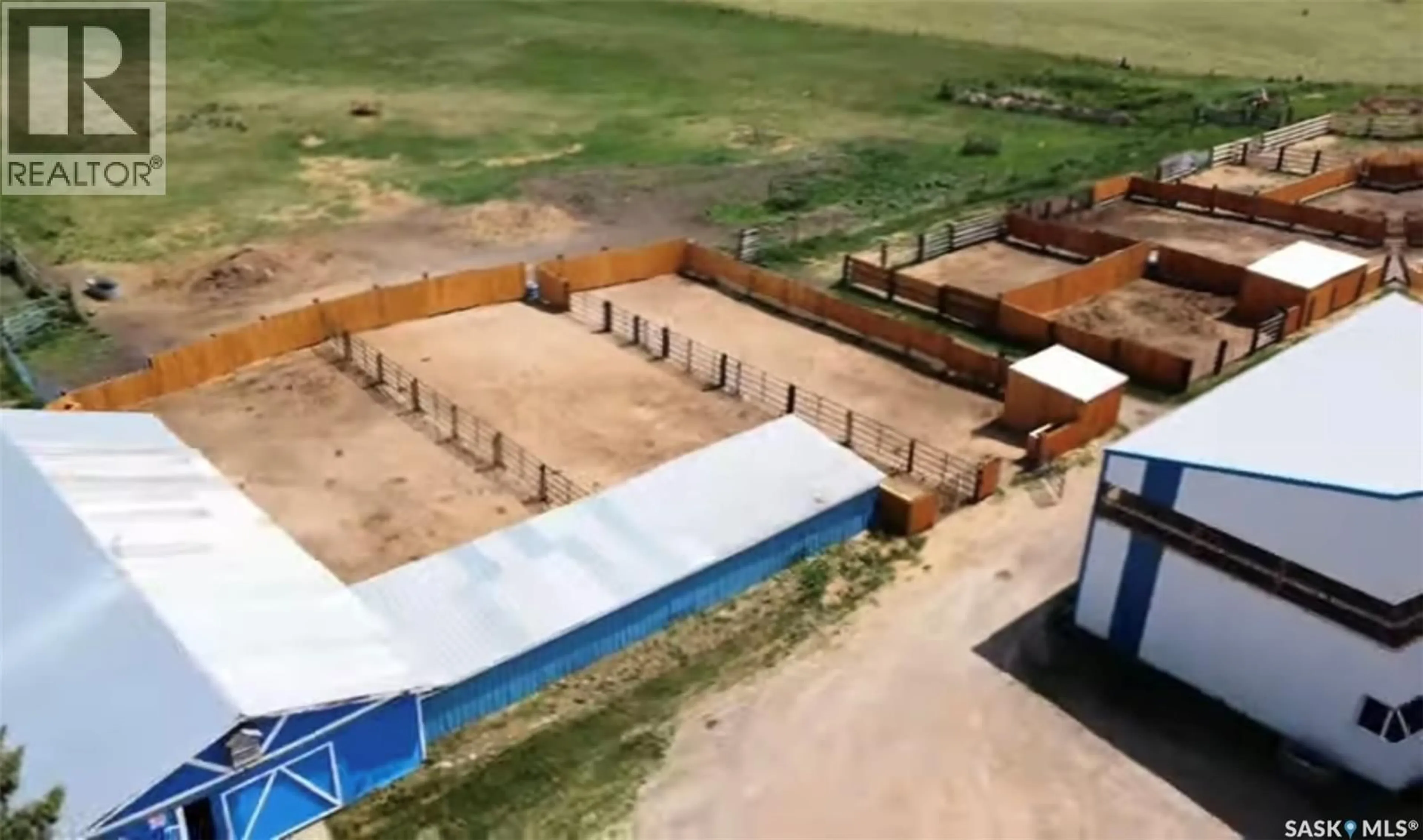 A pic from outside/outdoor area/front of a property/back of a property/a pic from drone, building for WIDESREAD ACRES, South Qu'Appelle Rm No. 157 Saskatchewan S0G3E0
