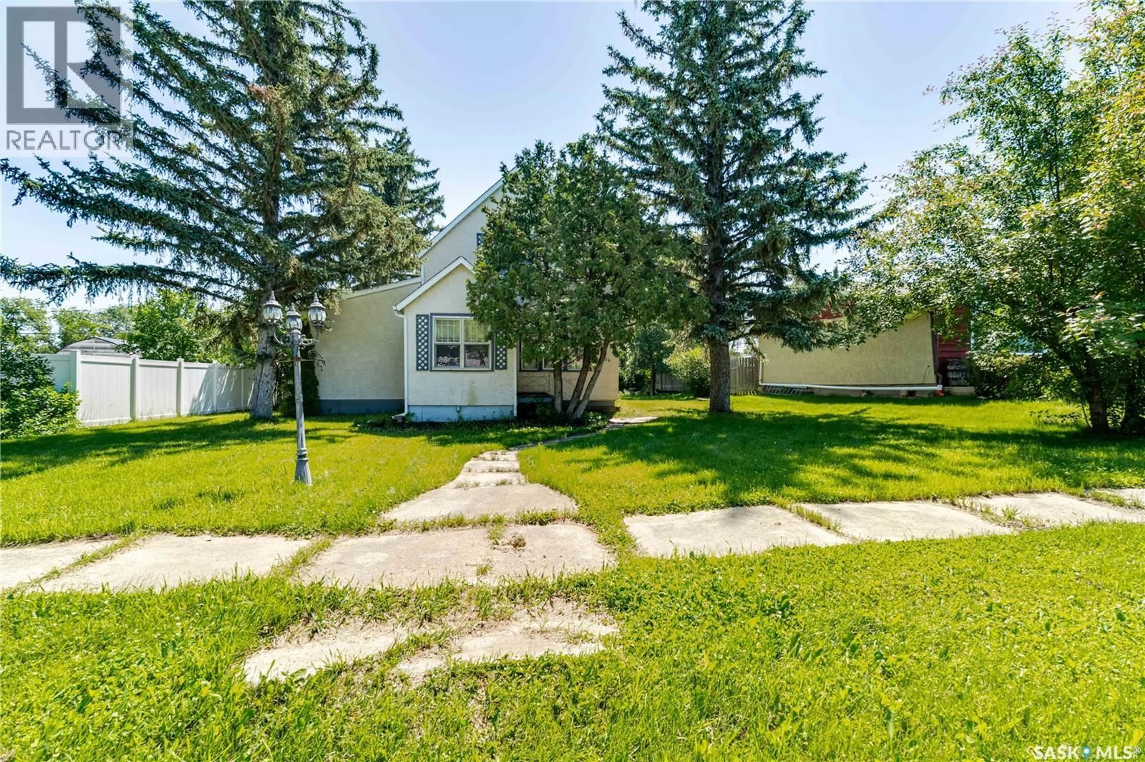 A pic from outside/outdoor area/front of a property/back of a property/a pic from drone, street for 39 COTEAU STREET, Wilcox Saskatchewan S0G5E0