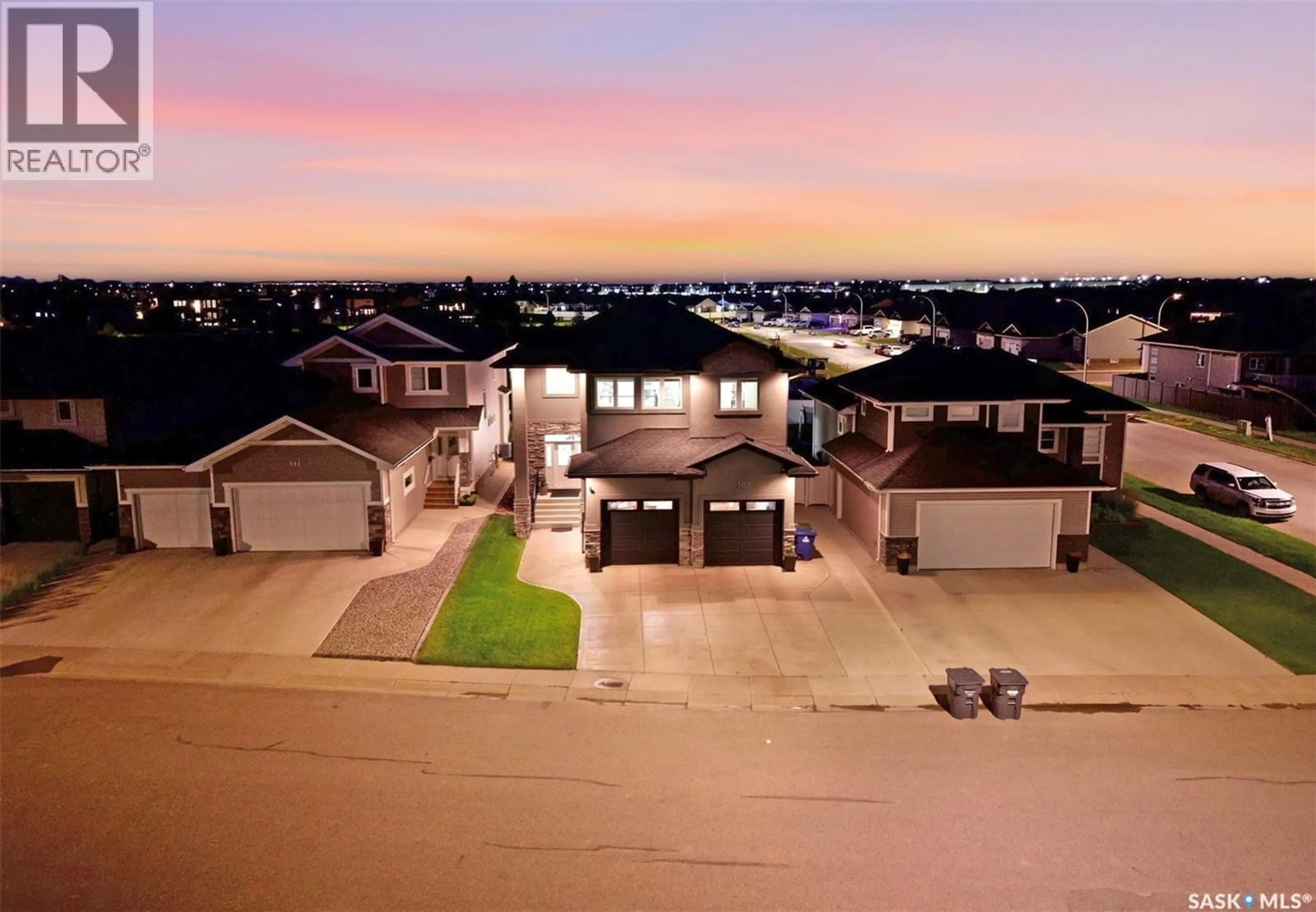 A pic from outside/outdoor area/front of a property/back of a property/a pic from drone, unknown for 107 SCHUMACHER BAY, Saskatoon Saskatchewan S7V0H7