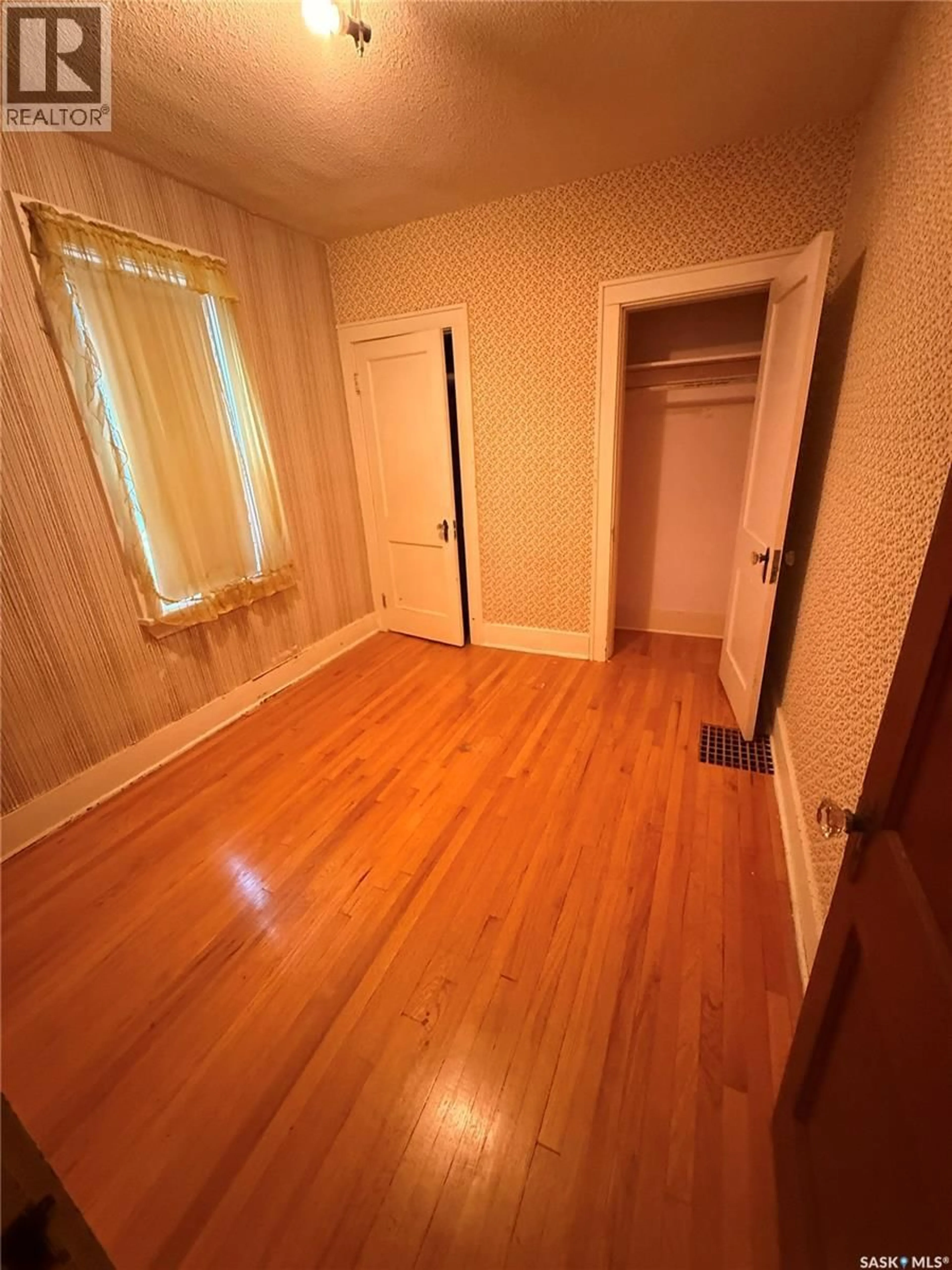 A pic of a room for 1370 RETALLACK STREET, Regina Saskatchewan S4T2H9