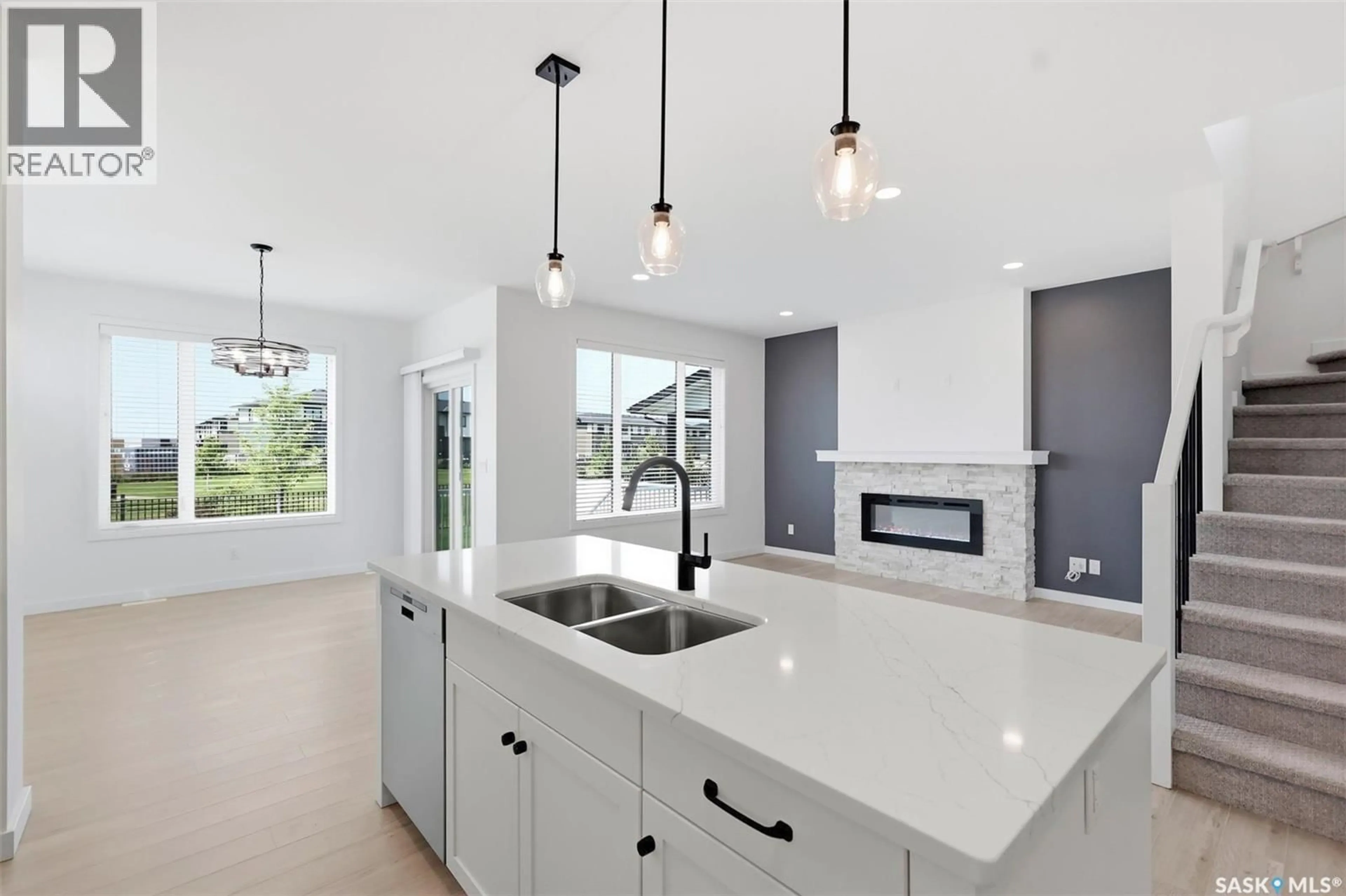 Open concept kitchen, unknown for 104 FORSEY AVENUE, Saskatoon Saskatchewan S7W1C8
