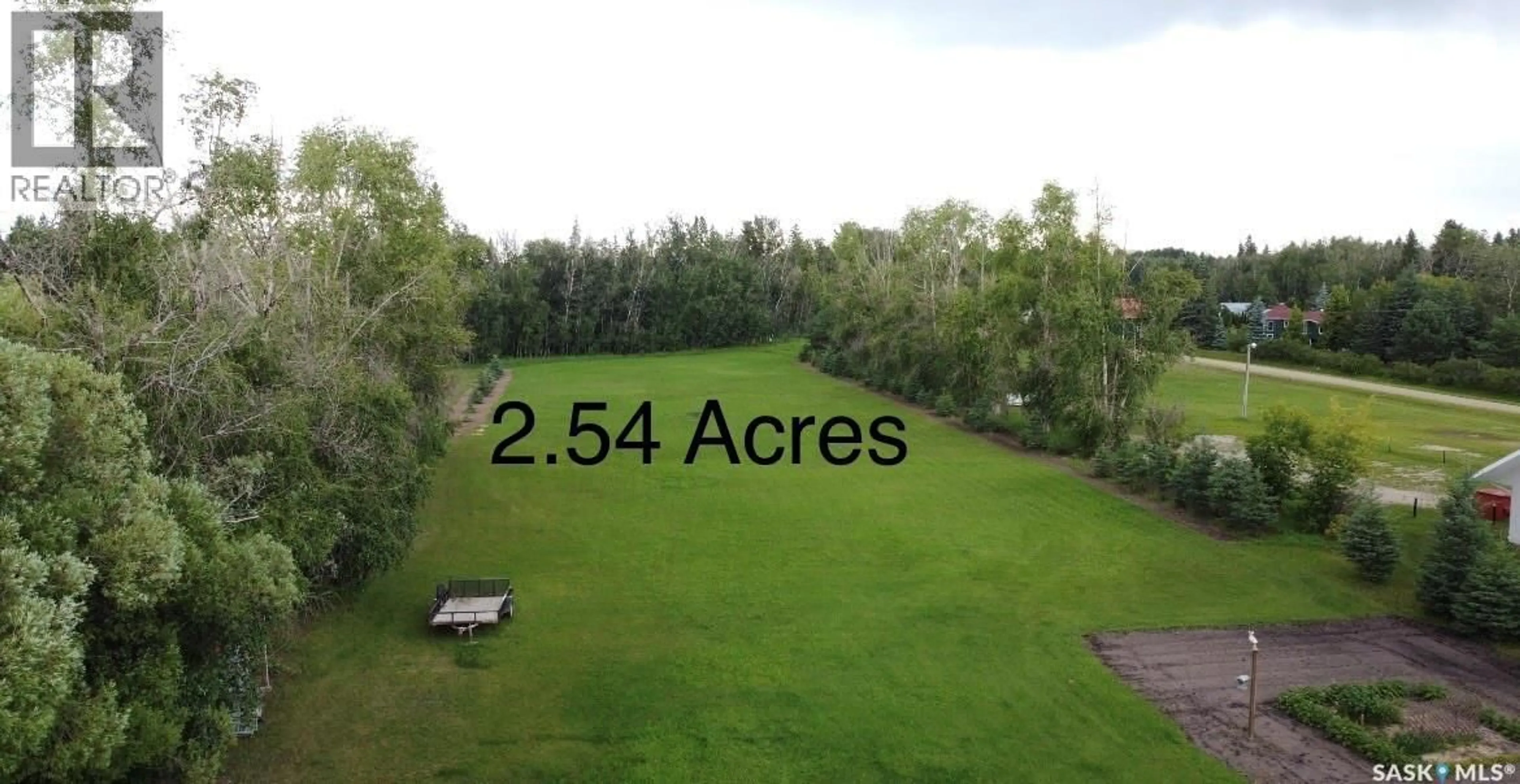 A pic from outside/outdoor area/front of a property/back of a property/a pic from drone, forest/trees view for 105 TINDALL AVENUE, Nipawin Rm No. 487 Saskatchewan S0E1E0