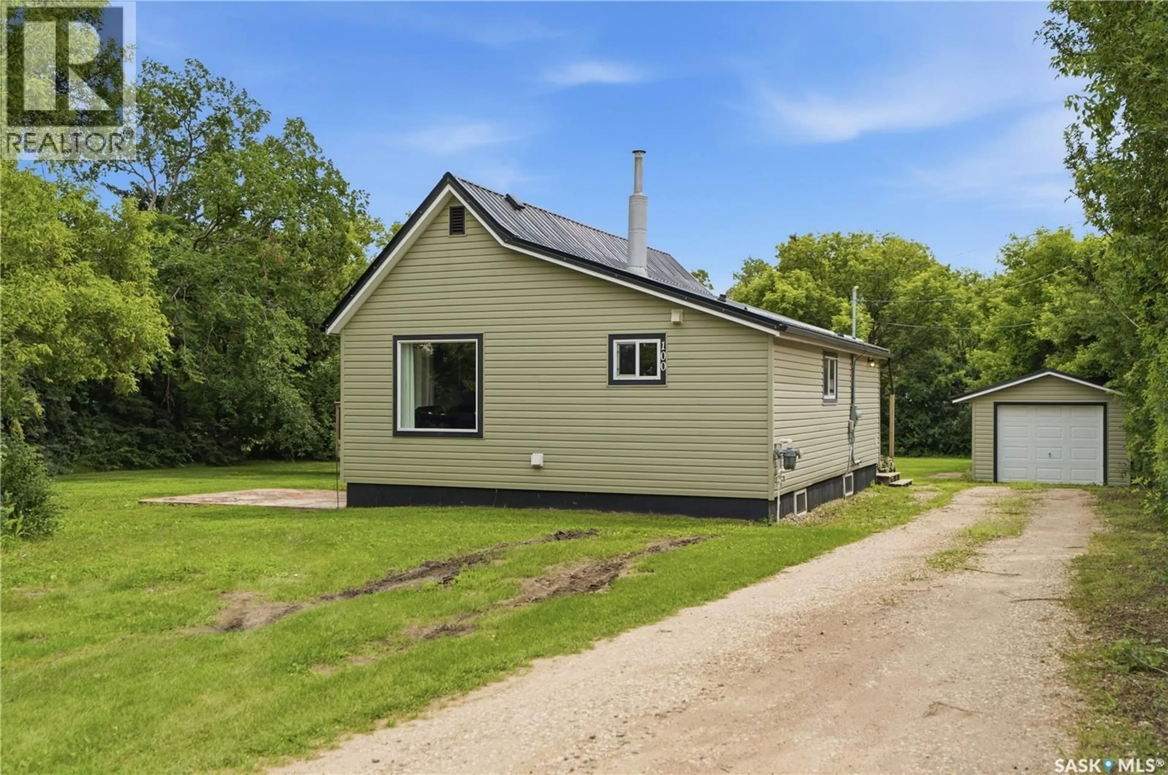 Shed for 100 RAILWAY AVENUE, Maymont Saskatchewan S0M1T0