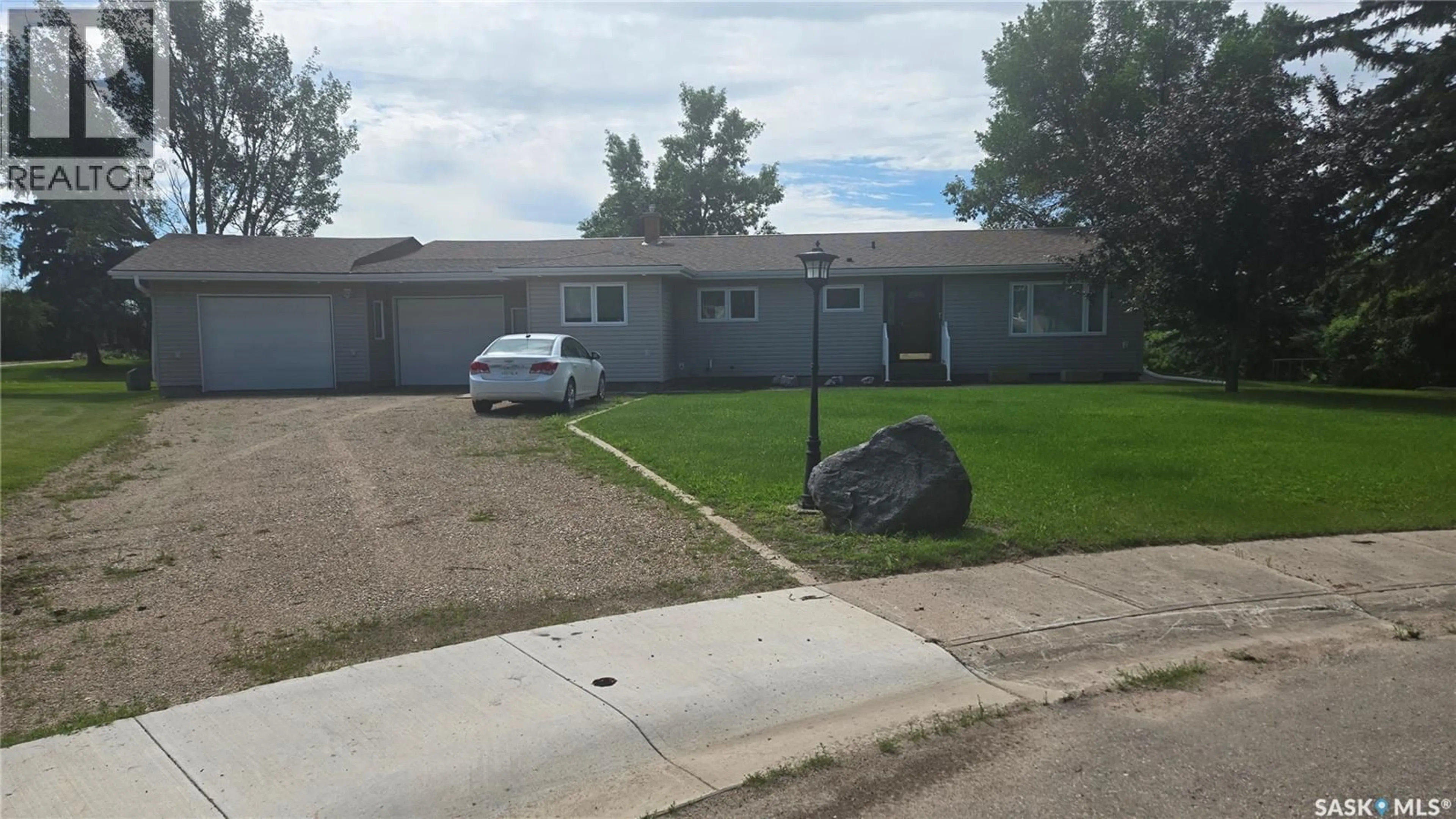 Unknown for 61 MOIR DRIVE, Oxbow Saskatchewan S0C2B0