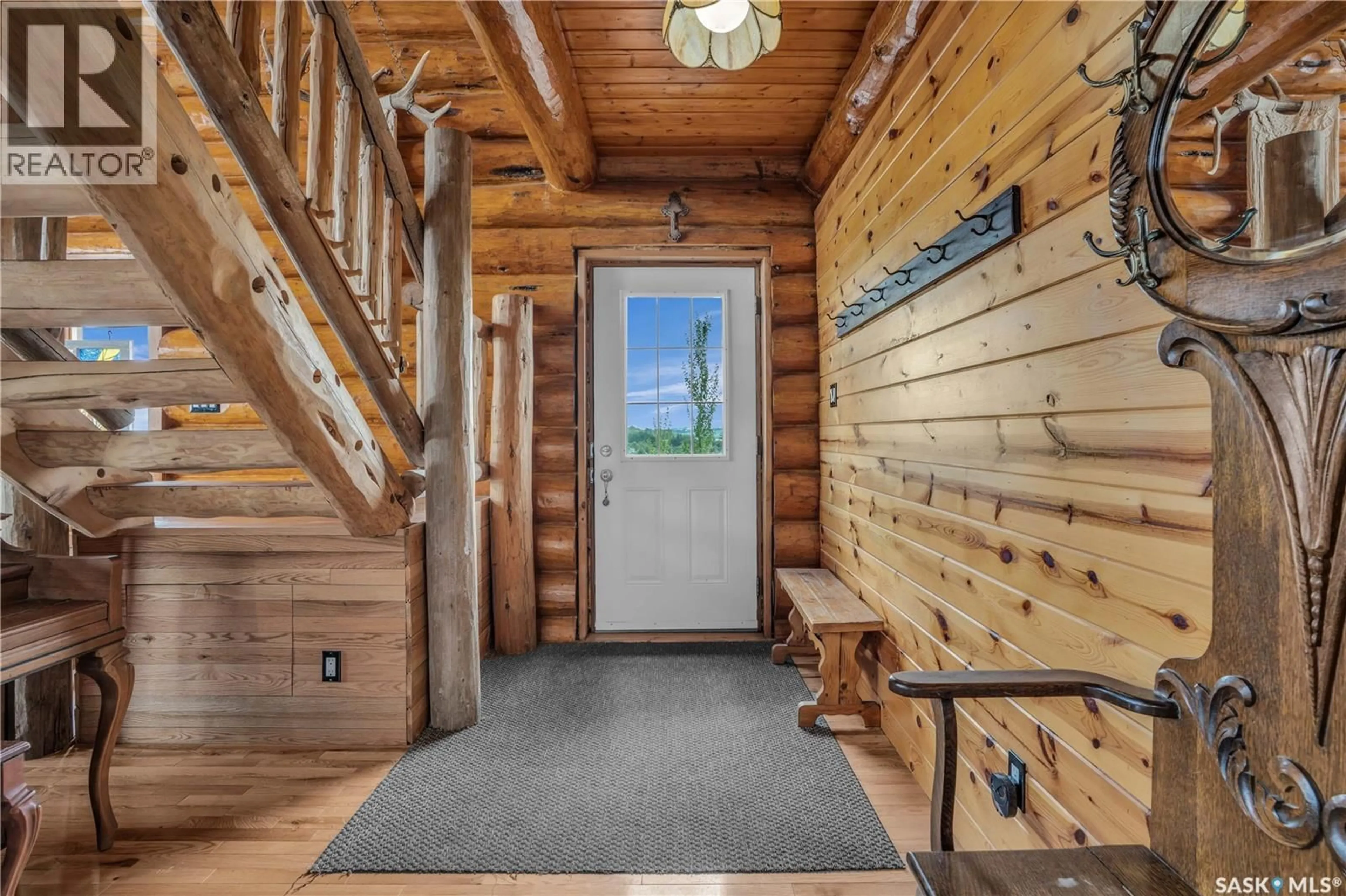 Indoor entryway for DAmour Lake - 15 E. CANTIN LANE, D'Amour Lake Saskatchewan S0J1M0