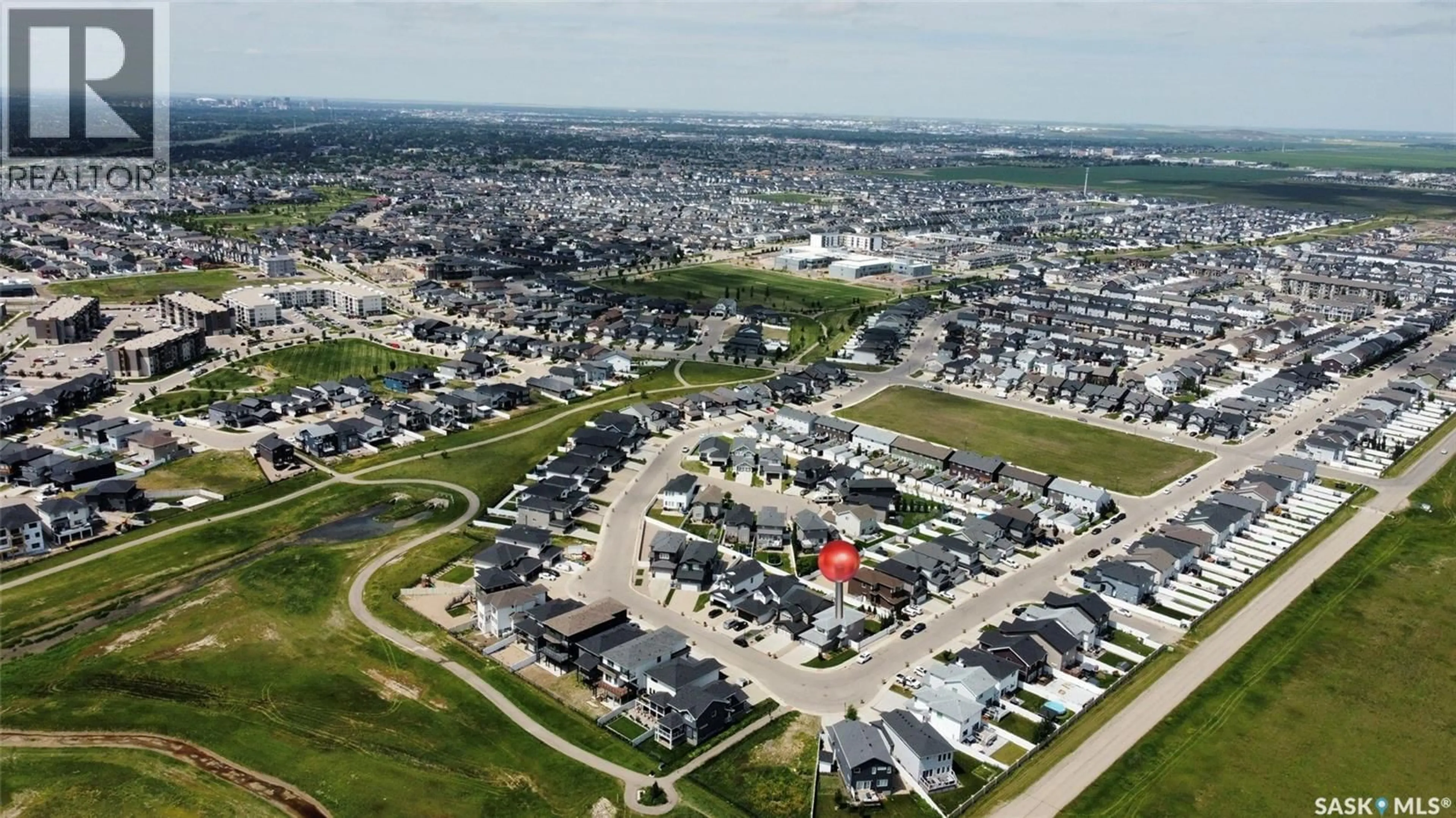 A pic from outside/outdoor area/front of a property/back of a property/a pic from drone, street for 3755 GEE CRESCENT, Regina Saskatchewan S4V3P1