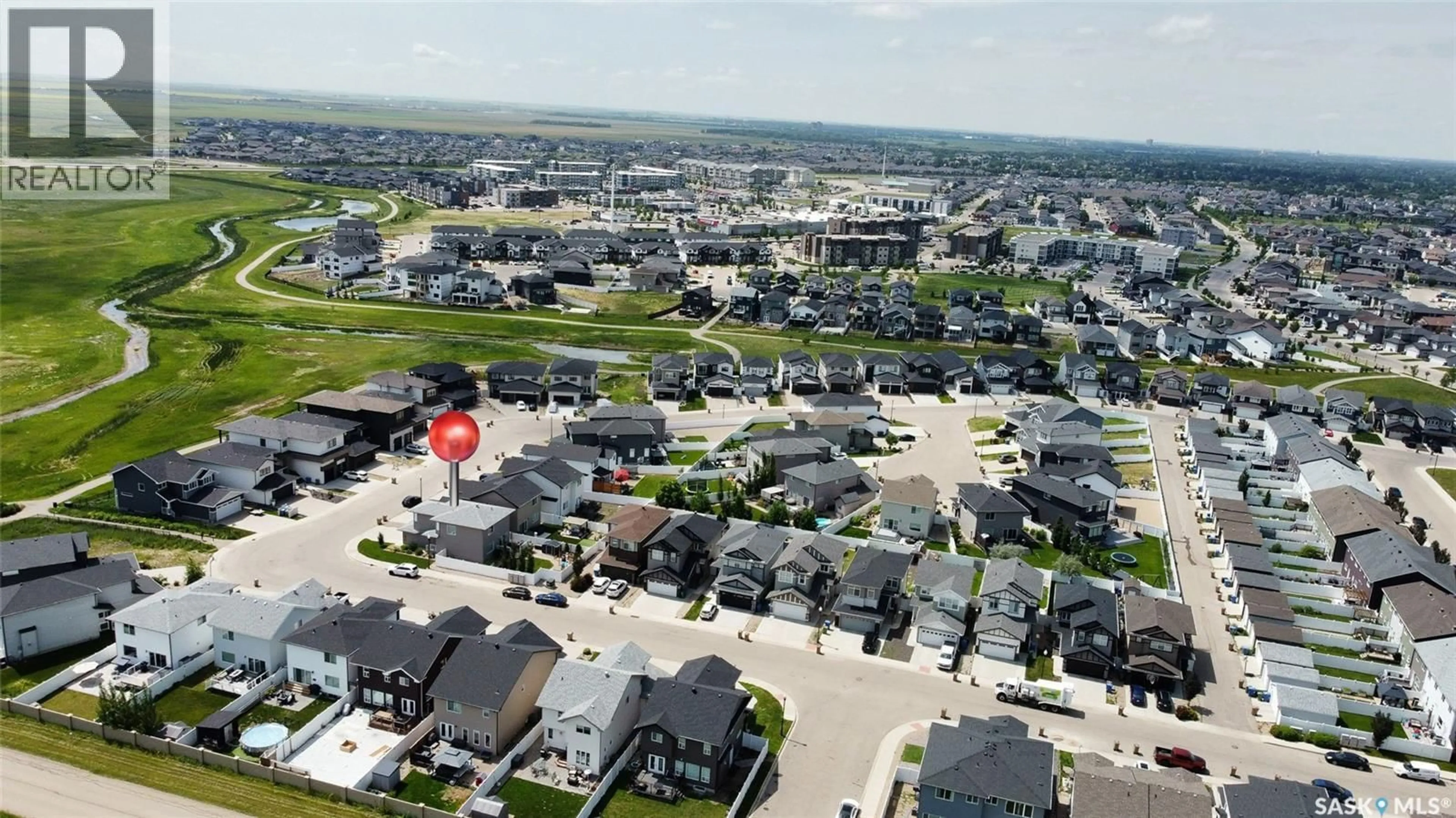 A pic from outside/outdoor area/front of a property/back of a property/a pic from drone, street for 3755 GEE CRESCENT, Regina Saskatchewan S4V3P1