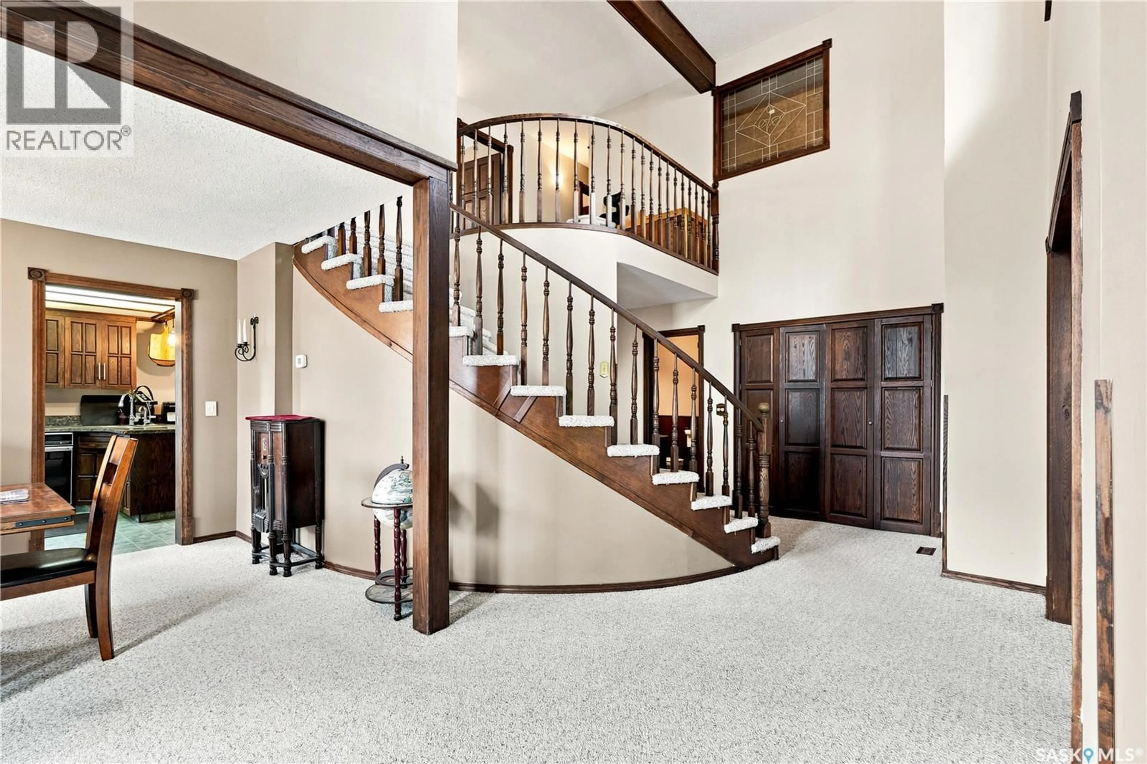Indoor foyer for 135 13TH STREET, Humboldt Saskatchewan S0K0X0