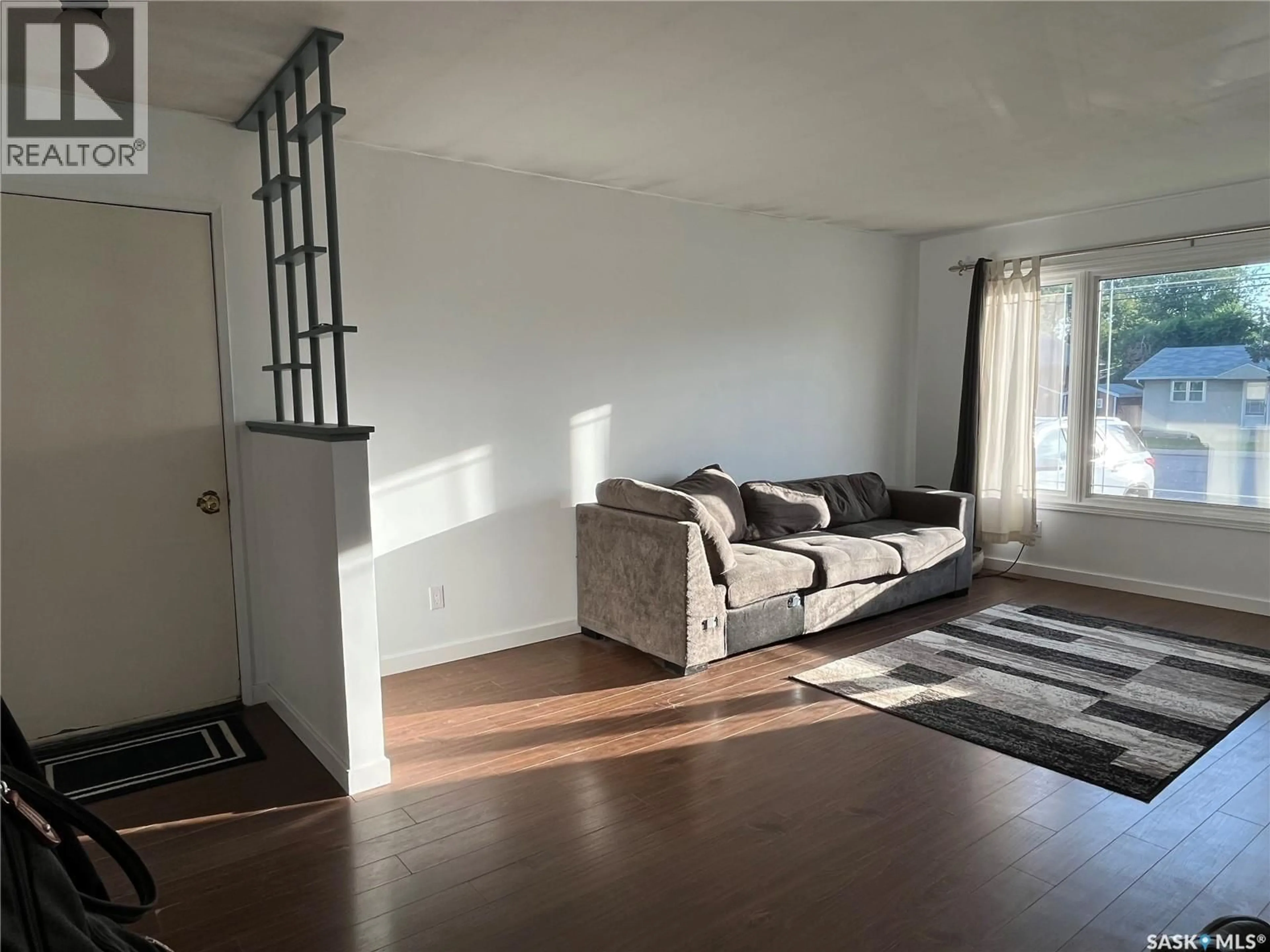 A pic of a room for 1145 9TH AVENUE, Moose Jaw Saskatchewan S6H5X6